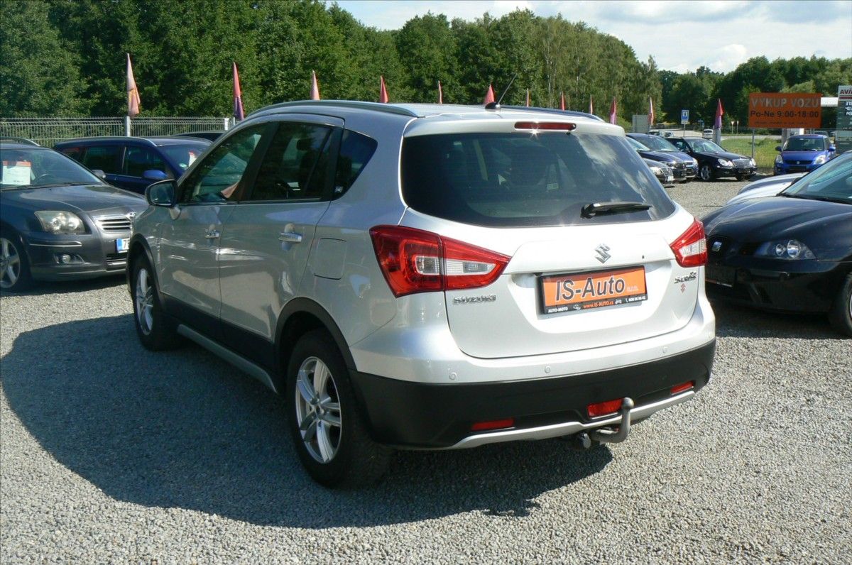 Suzuki SX4 S-Cross, 1,4 BoosterJet 4x2 - fotka 6