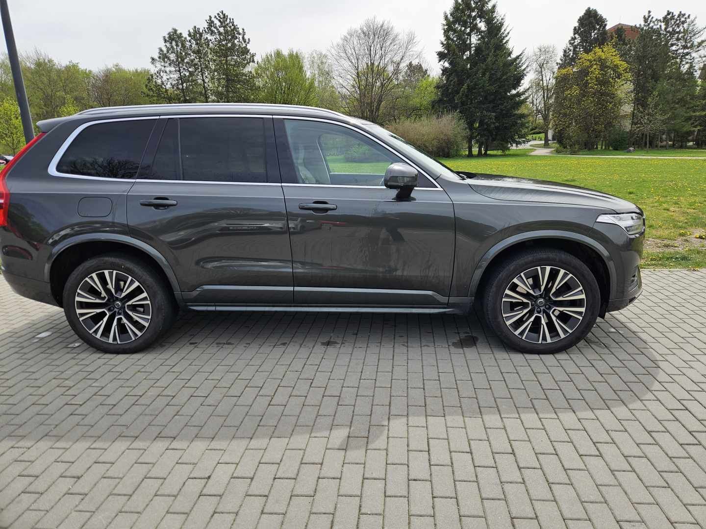 Volvo XC90, INSCRIPTION, B5 AWD, 173+10kW - fotka 4