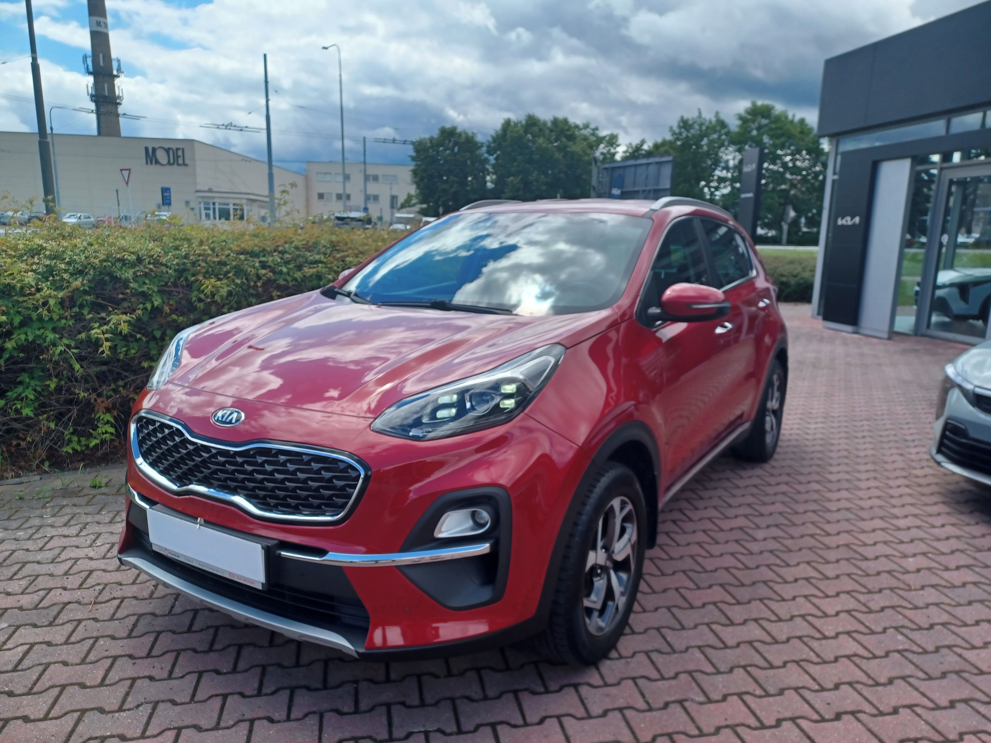 Kia Sportage, 1.6 GDi TOP záruka - fotka 2