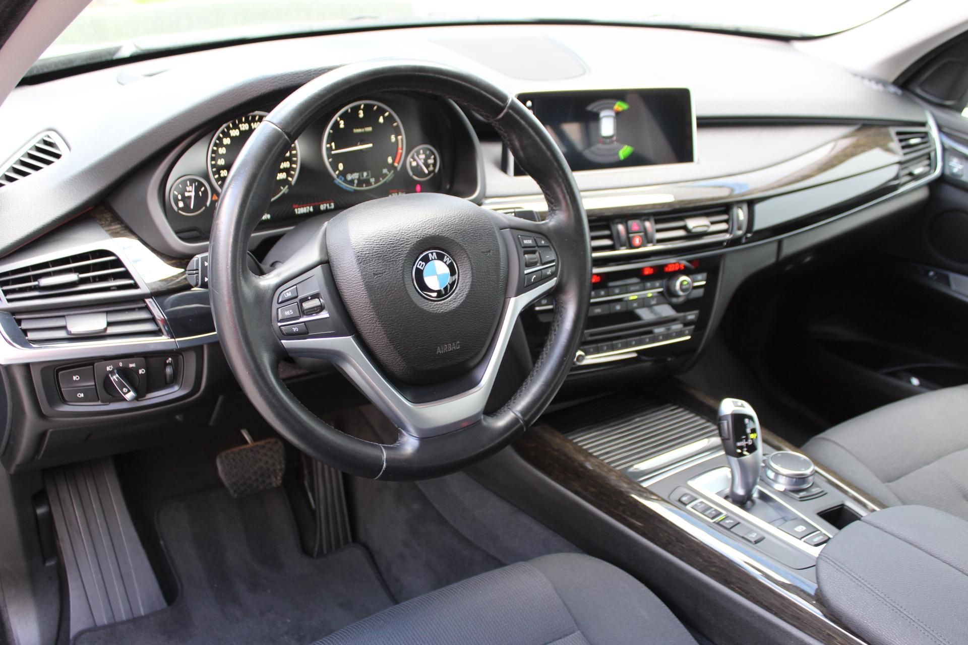 BMW X5, xDrive30d - fotka 4