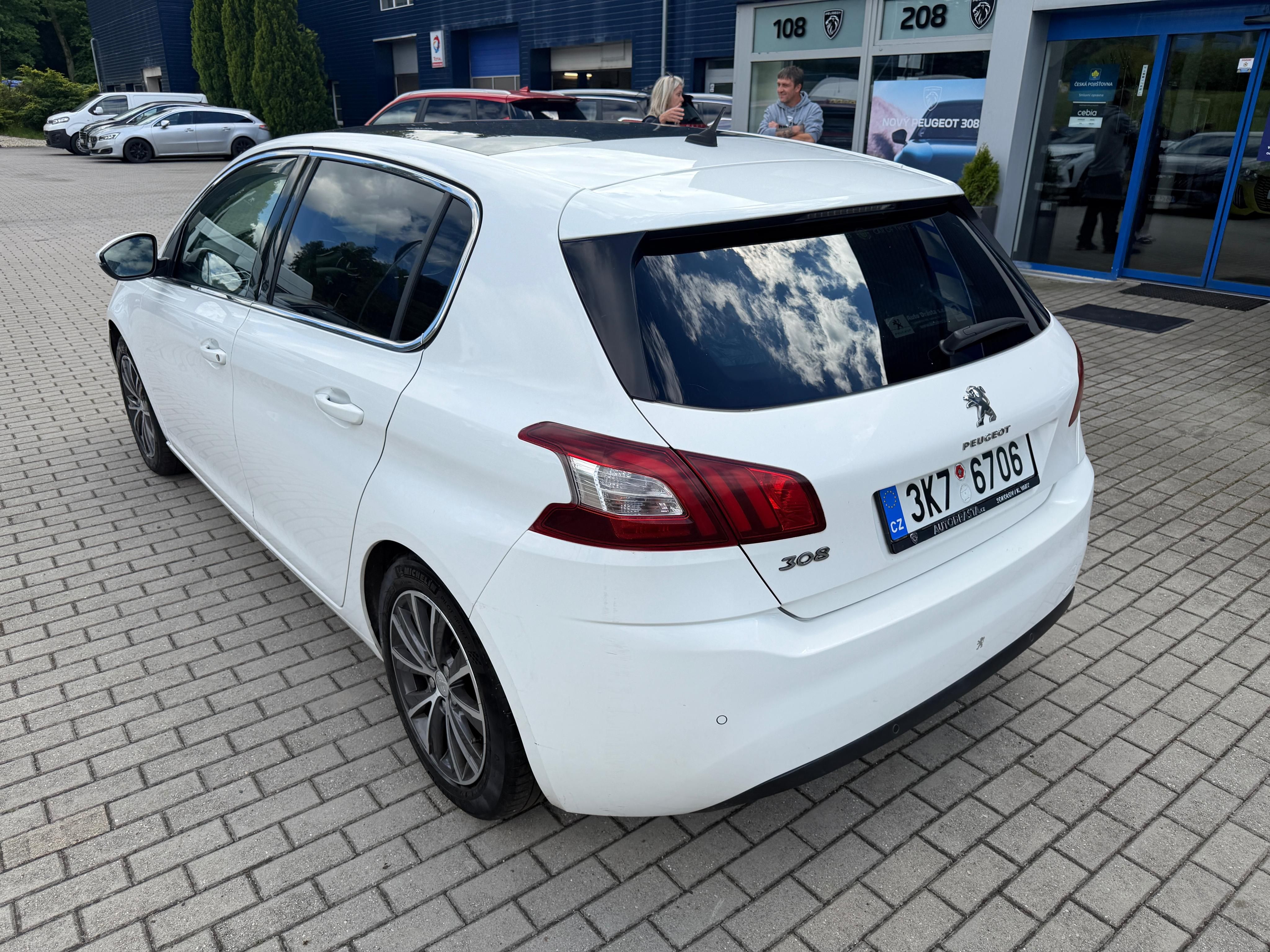 Peugeot 308, 1.6 THP 92kW 1.Maj - fotka 5