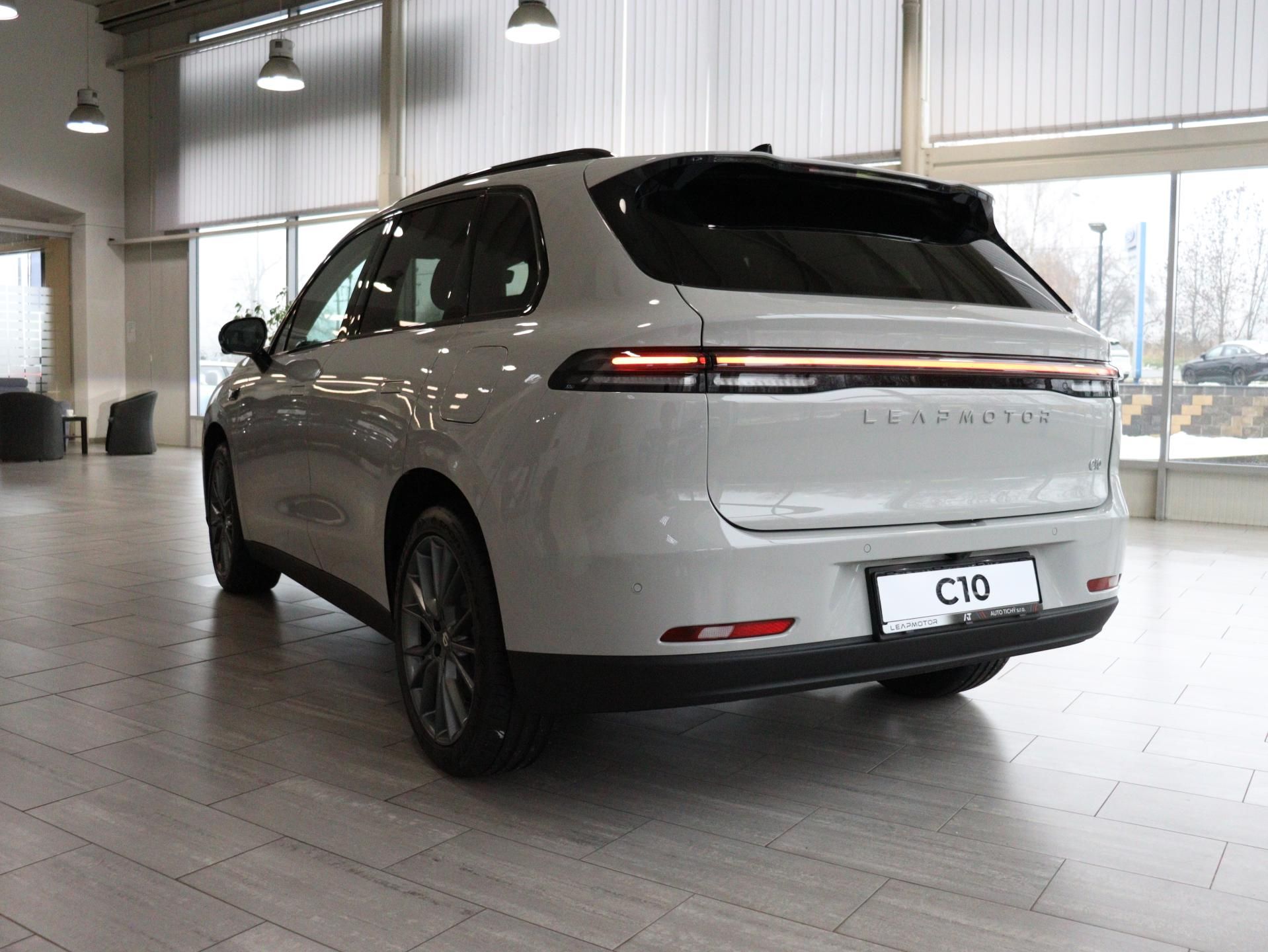 Leapmotor C10 REEV, DESIGN HYBRID EV - fotka 6