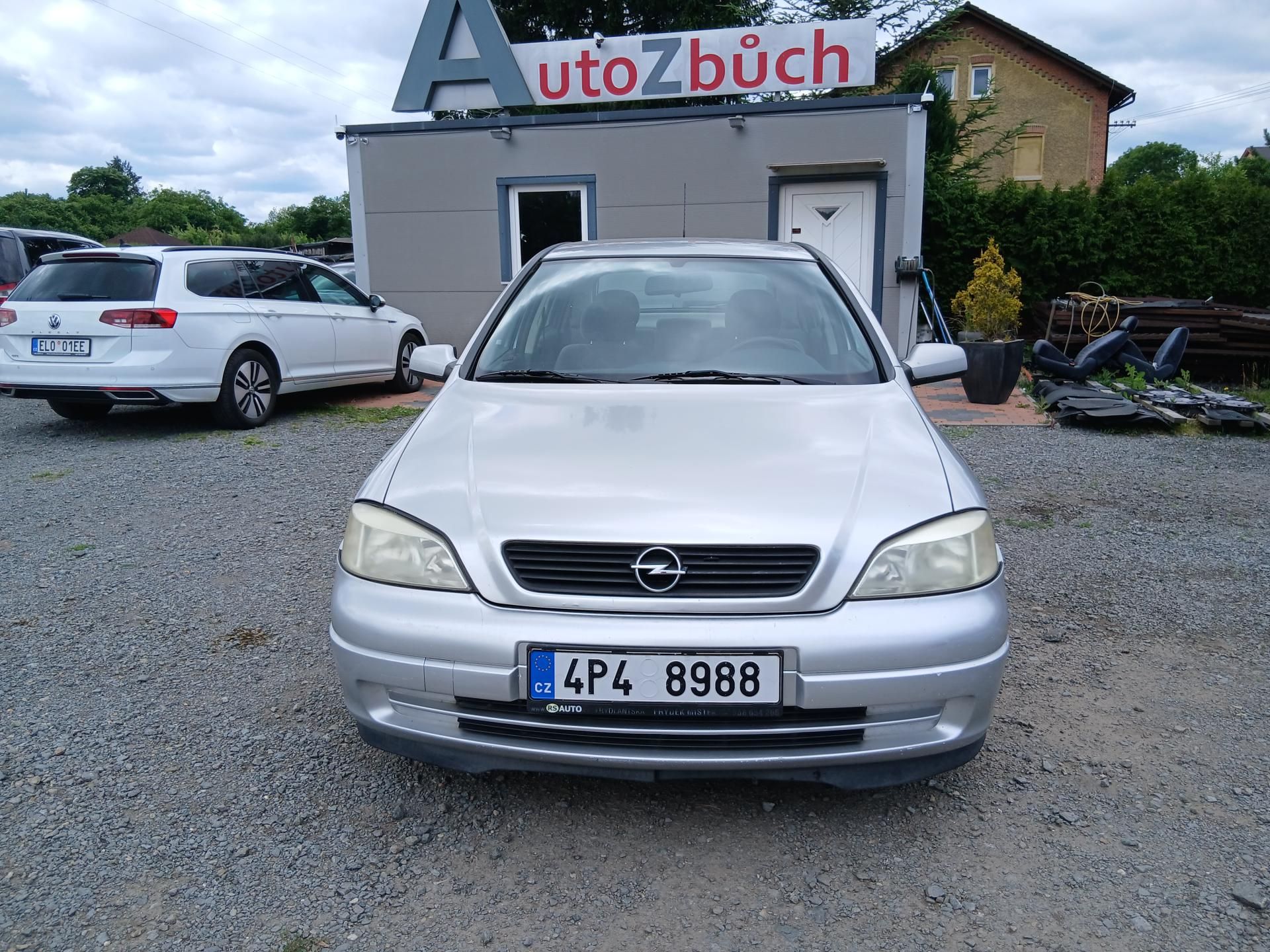 Opel Astra, 1.2i - fotka 3