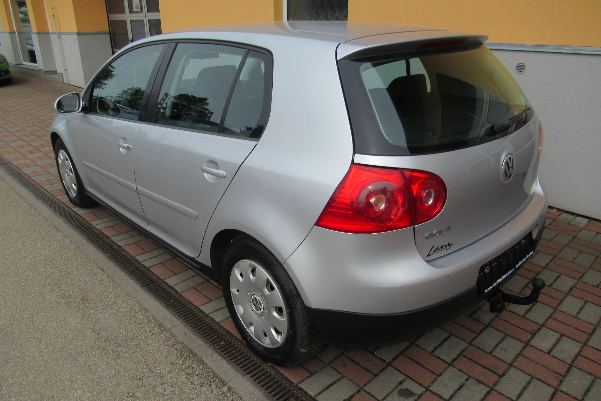 Volkswagen Golf, 1.9 TDi AUT. KLIMA TAŽNÉ - fotka 4