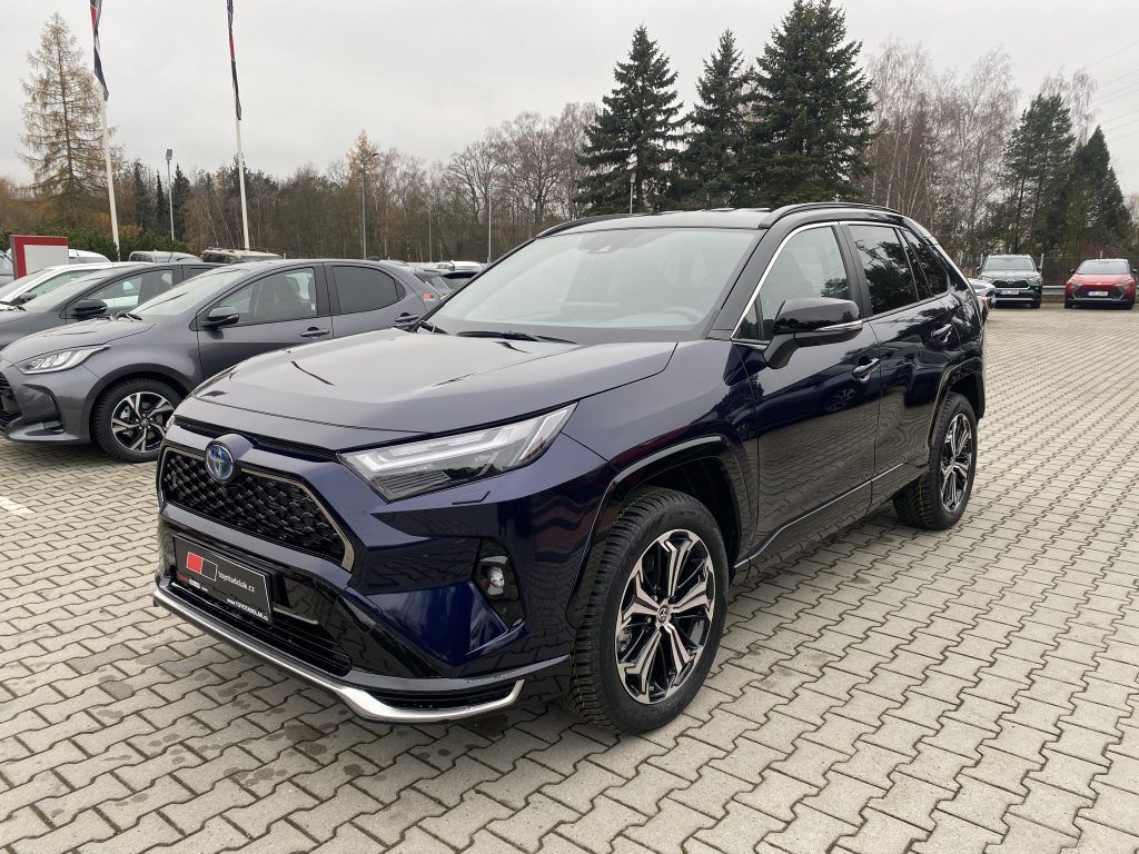 Toyota Rav4, 2.5 Plug-in 185 Selection - fotka 3