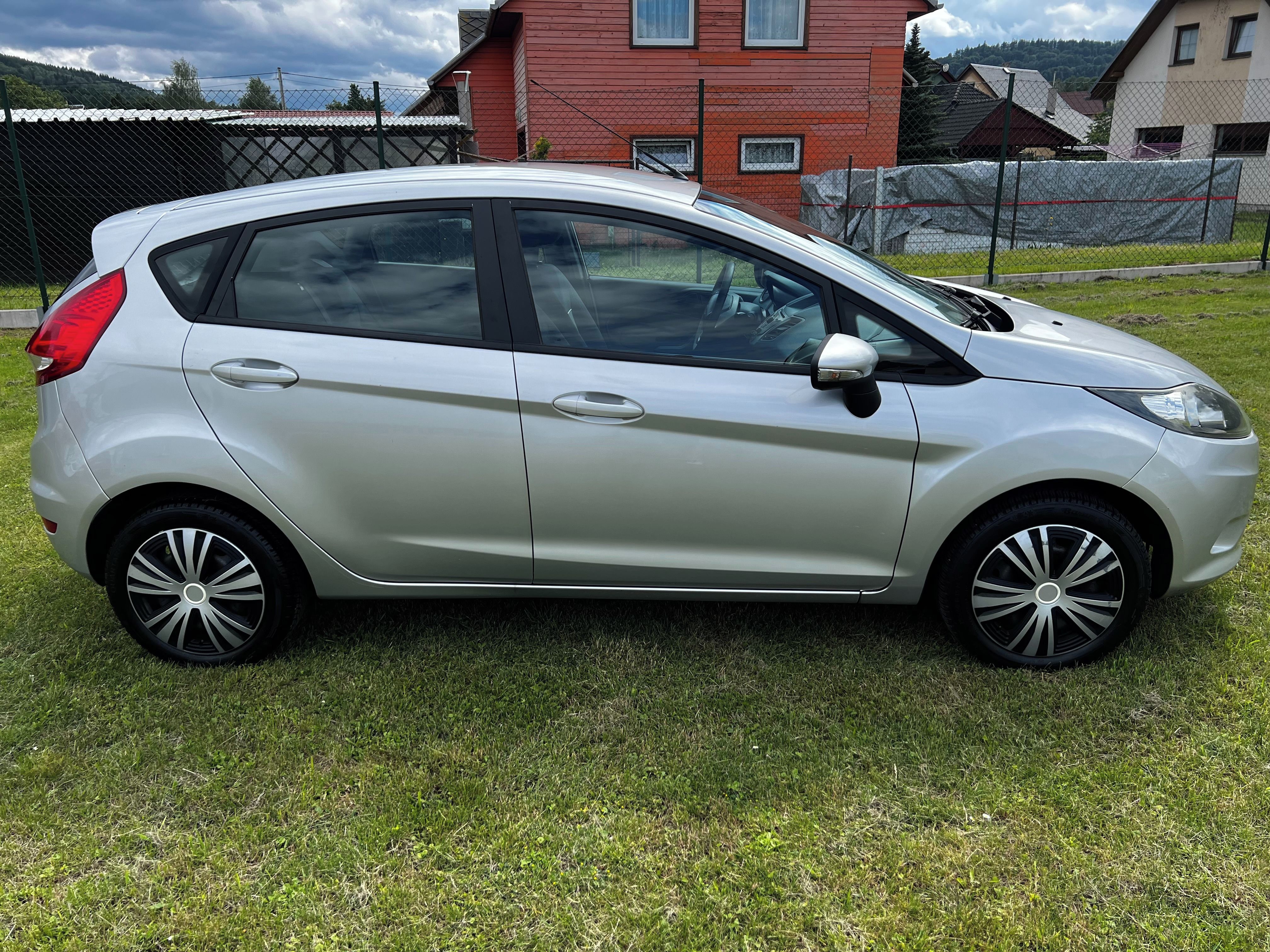 Ford Fiesta, 1.25i KLIMA  5DVÉŘ - fotka 4