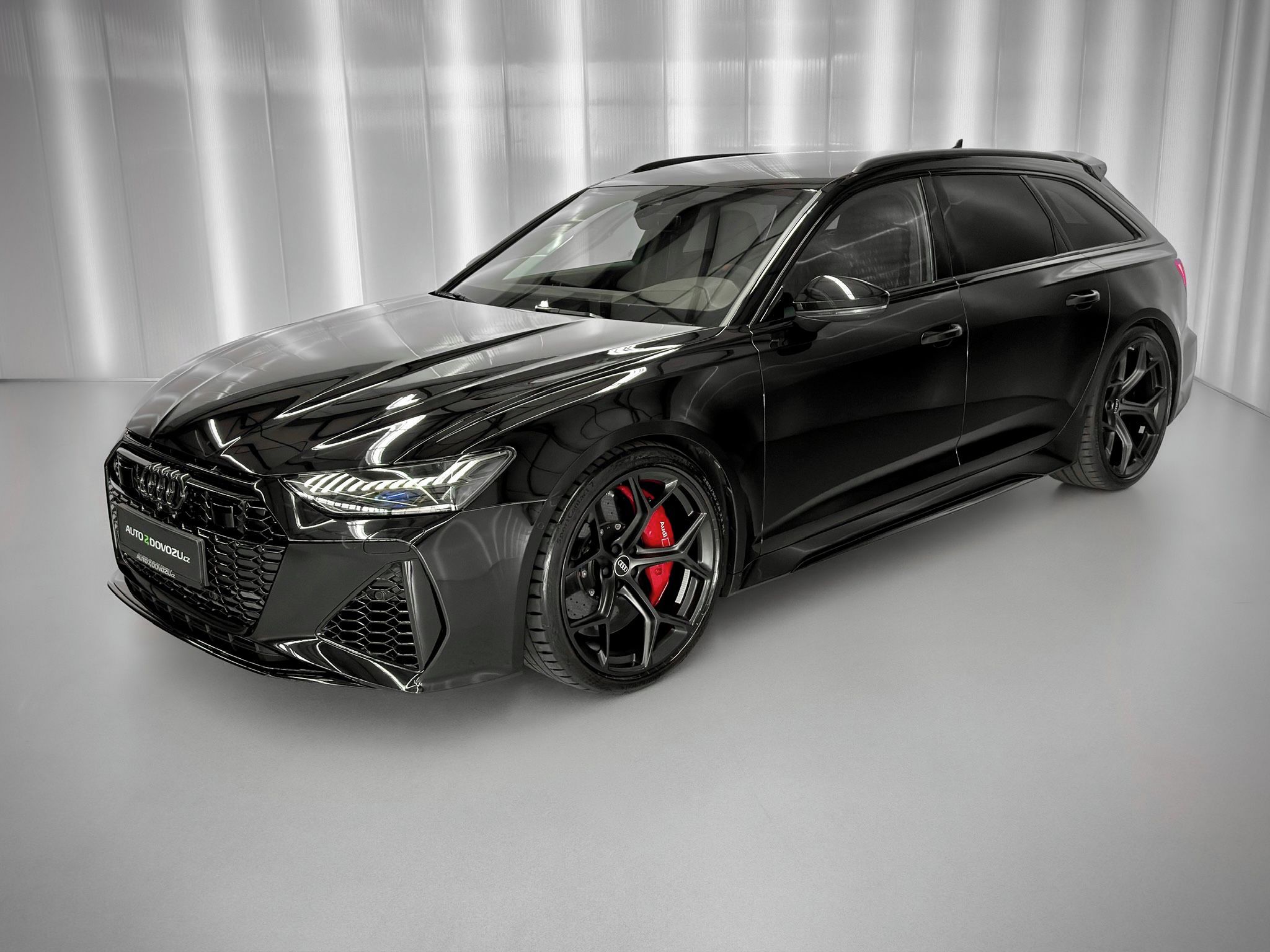 Audi RS6, PERFORMANCE, AKRAPOVIČ, NIGHT