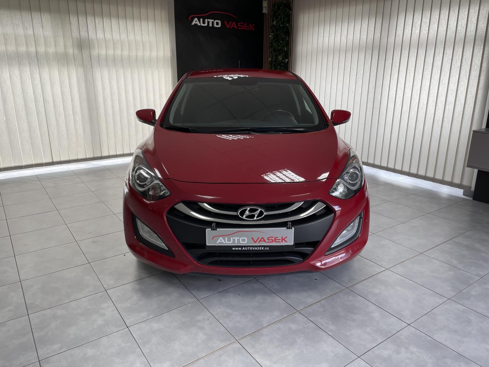 Hyundai i30, 1.6 i 16V ČR SERVISKA DIGIAC - fotka 4