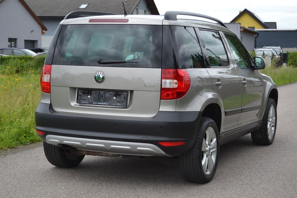 Škoda Yeti, 1.2 TSI 77kW Experience TOP ST - fotka 4