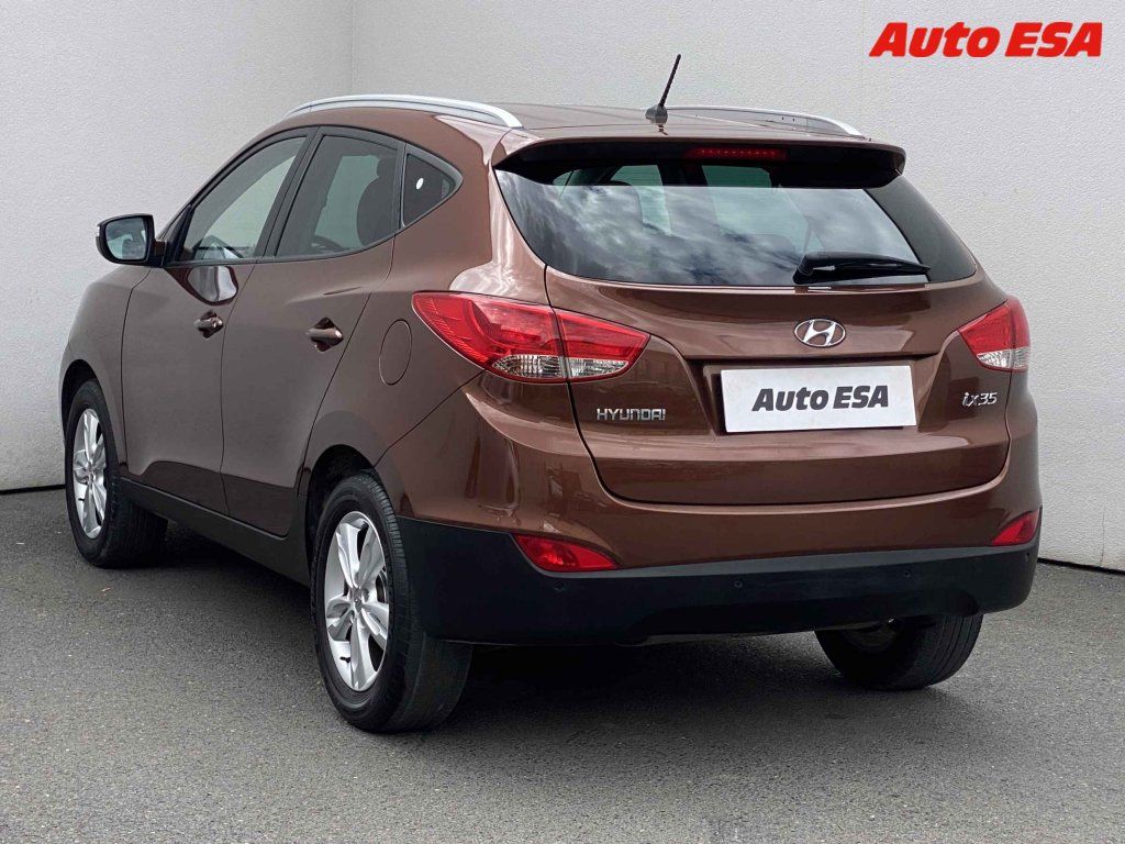Hyundai ix35, 1.6 2WD,Comfort - fotka 6