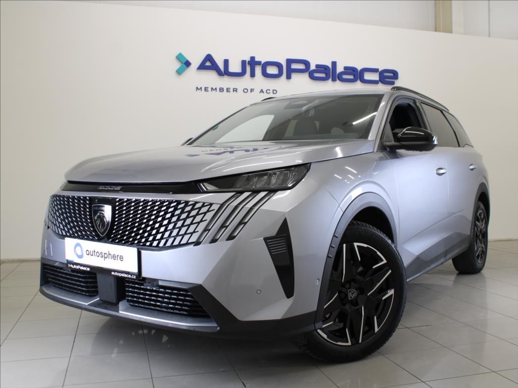 Peugeot 5008, 1,2 Hybrid Allure 20tkm. ČR
