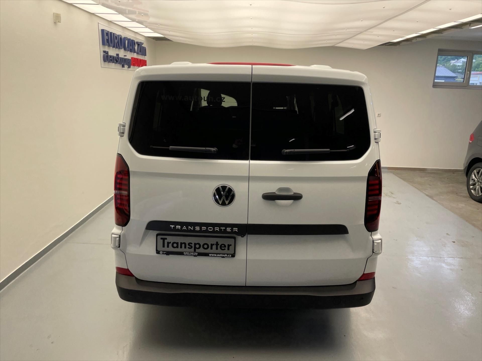 Volkswagen Transporter, Nový T7 Kombi TDI DR - fotka 6