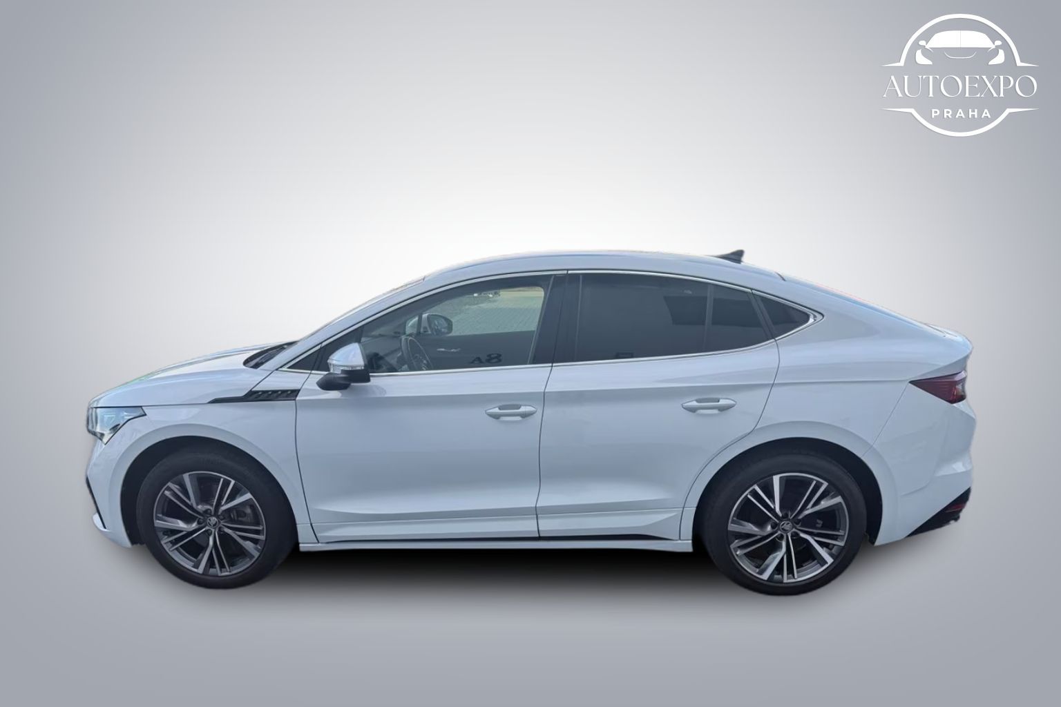 Škoda Enyaq, Coupé 80x Suite AHK Head up* - fotka 5