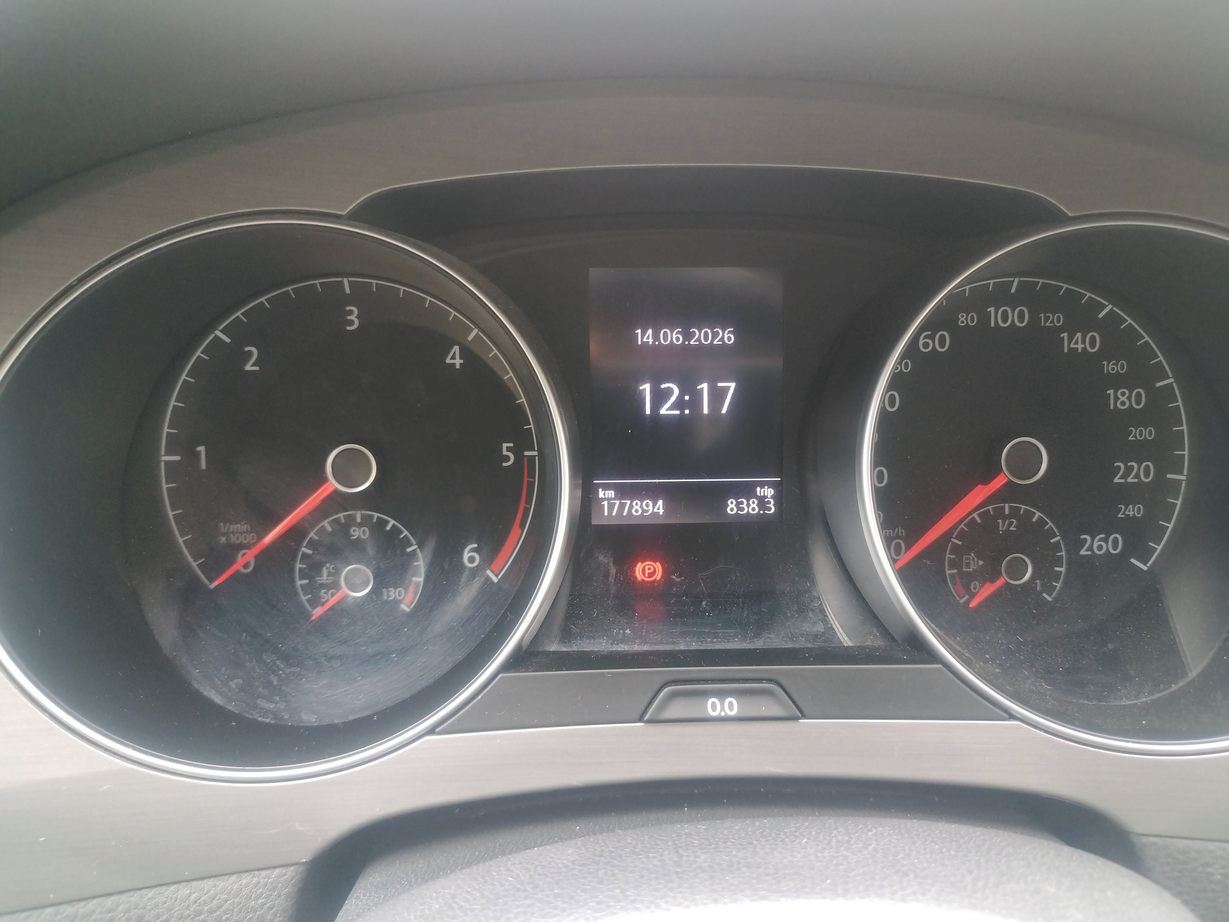 Volkswagen Golf Sportsvan, VW sportvan 1.6 tdi - fotka 6