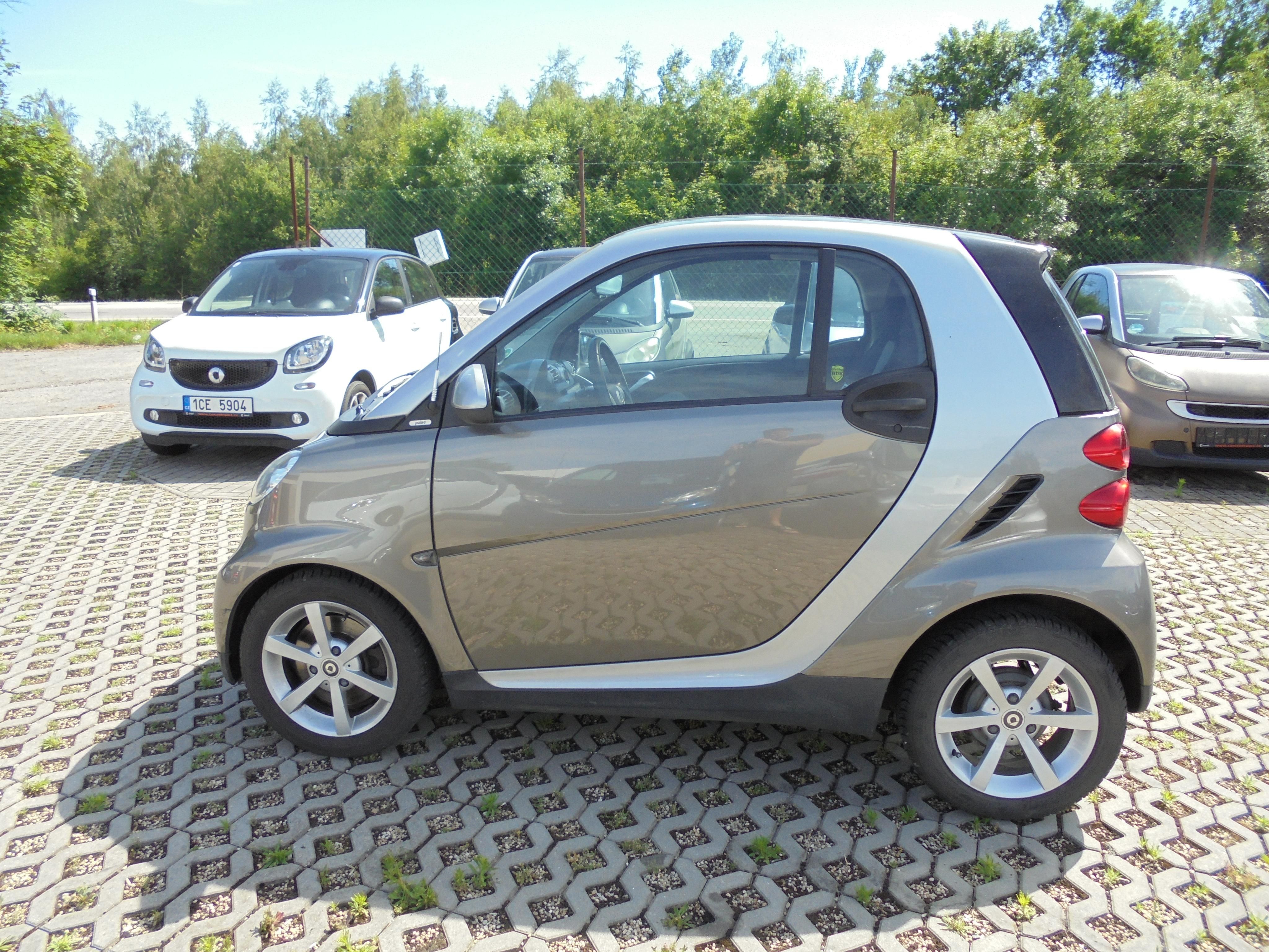 Smart Fortwo, 1,0i automat - fotka 3