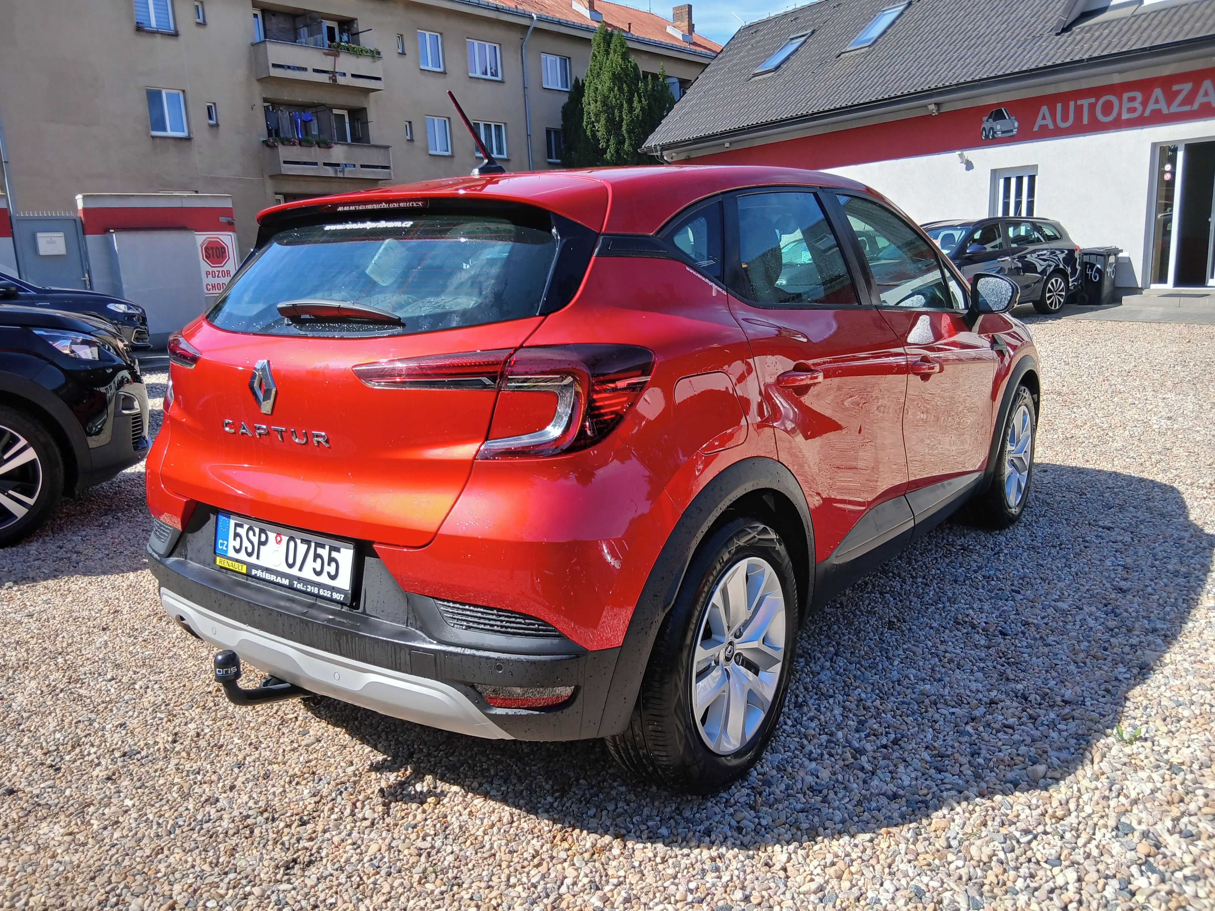Renault Captur, 1.0i 67KW 1xMaj.ČR,Naj:40.550K - fotka 5