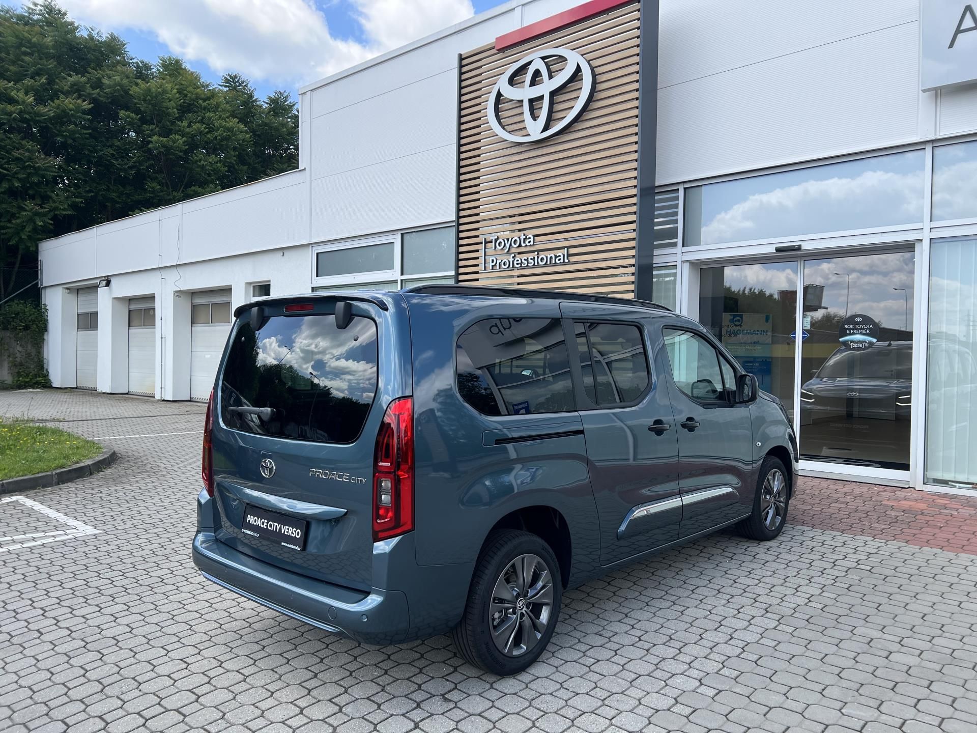 Toyota Proace City Verso, 1.5D 6MT Family - fotka 6
