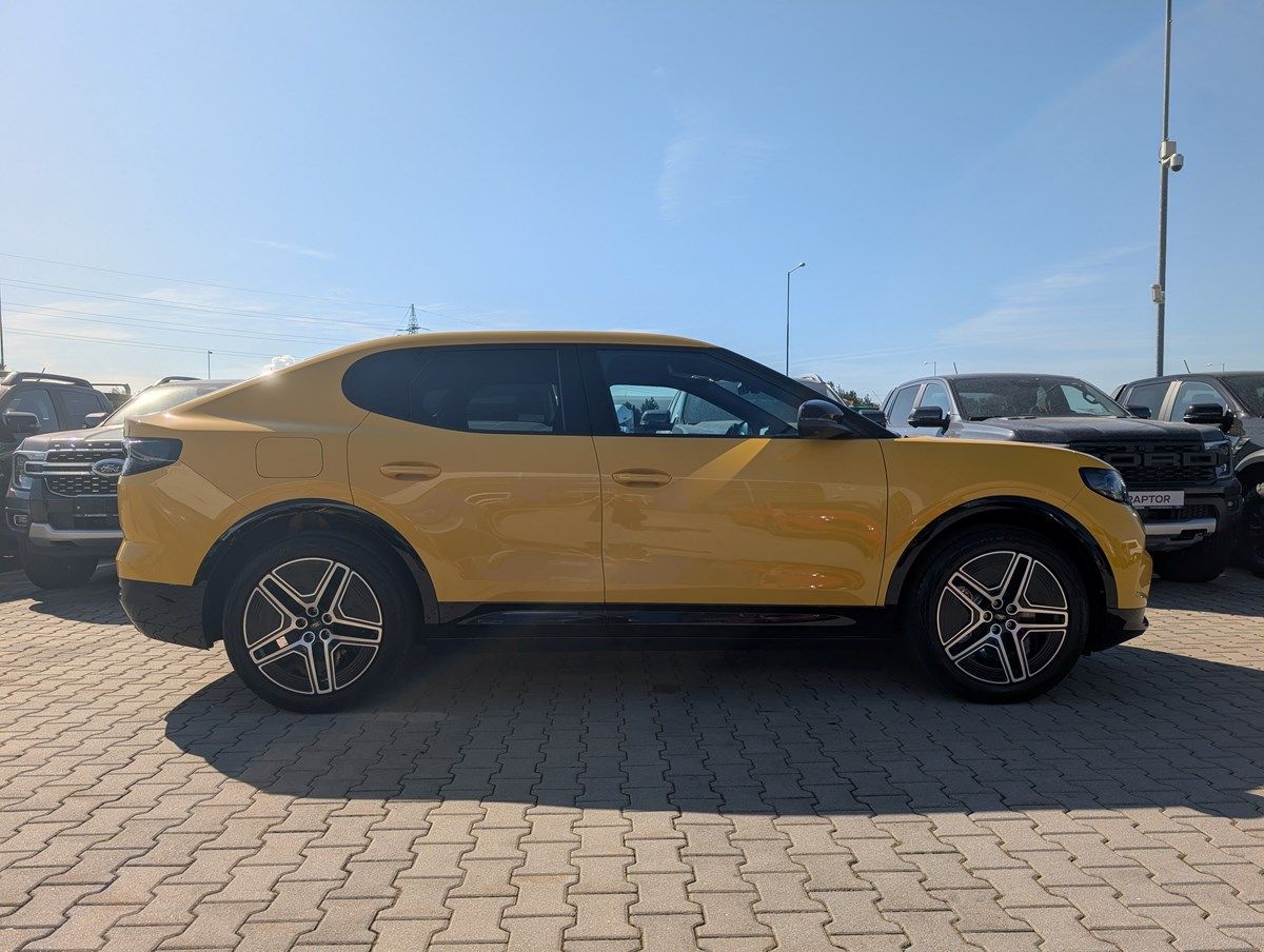 Ford Capri, Capri Premium, 79 kWh prodlouž - fotka 6