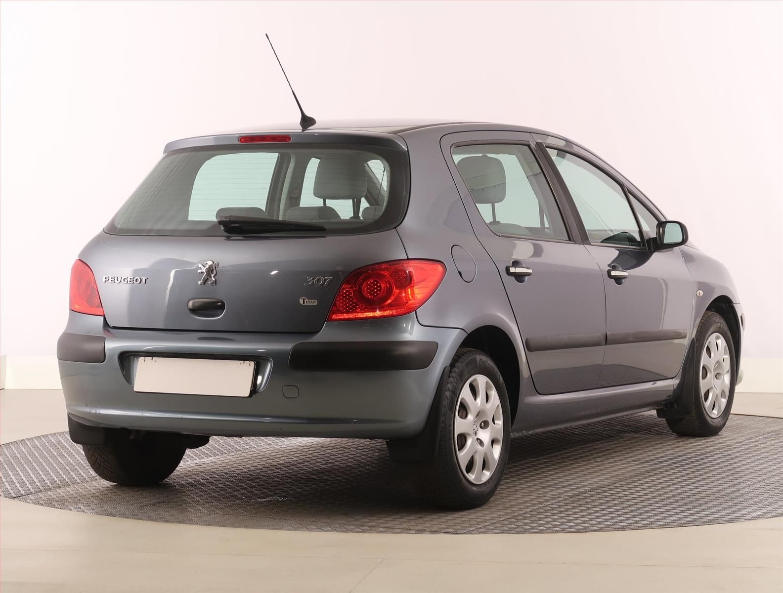 Peugeot 307, 1.4 16V, po STK, levný provoz - fotka 5