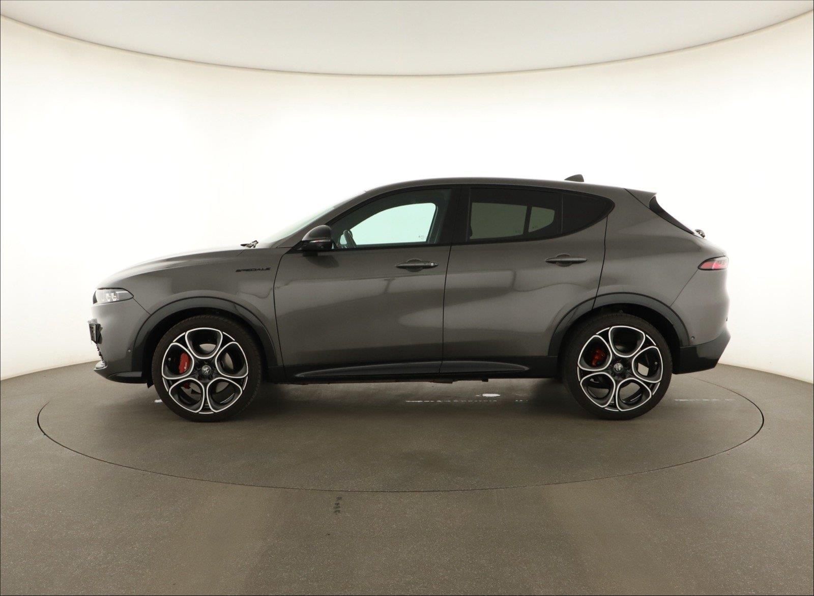 Alfa Romeo Tonale, 1.5 VGT 48V MHEV, Automat - fotka 3