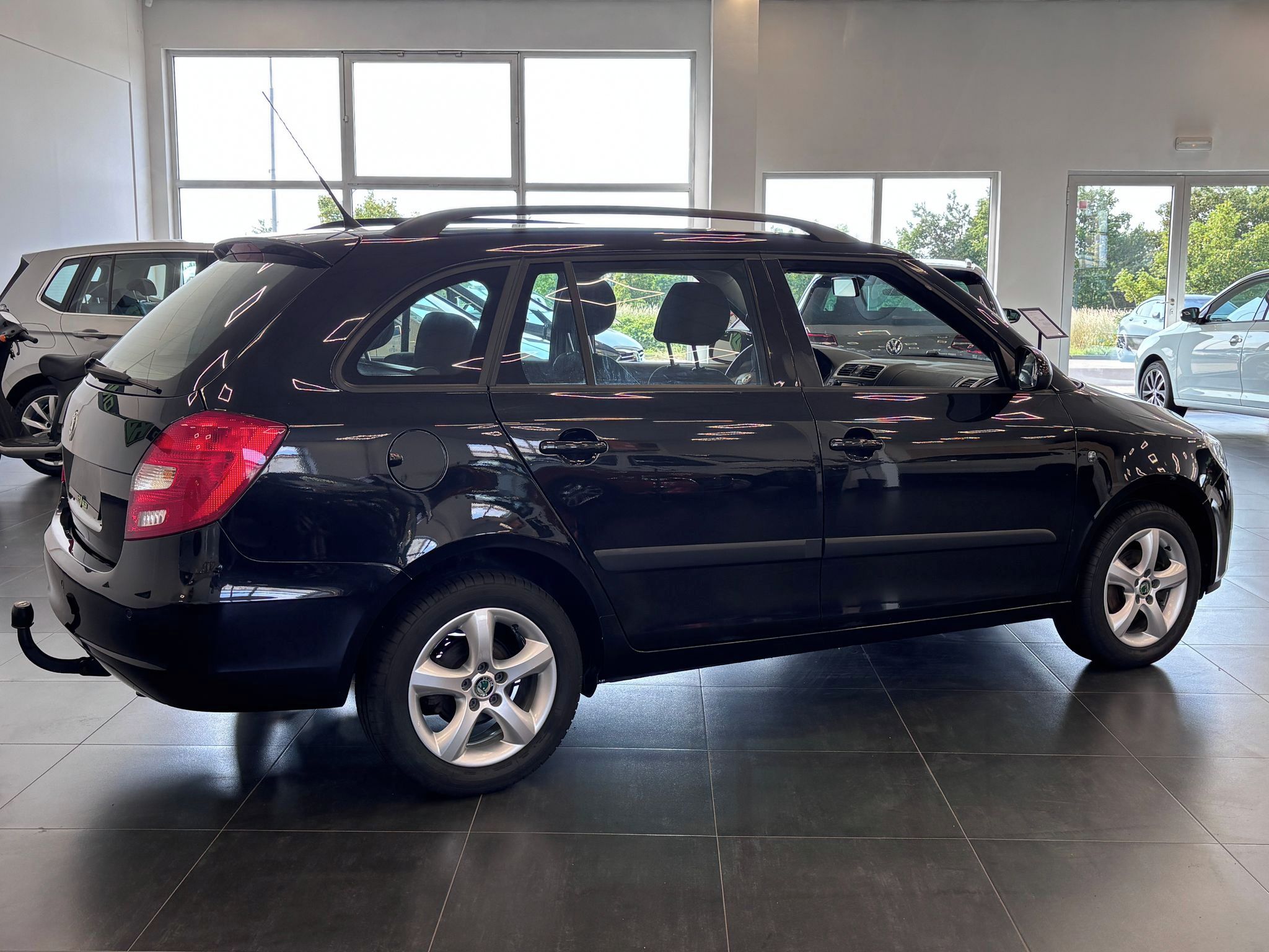 Škoda Fabia, 1.4 16V 63kW, 1. majitel, 124t - fotka 5