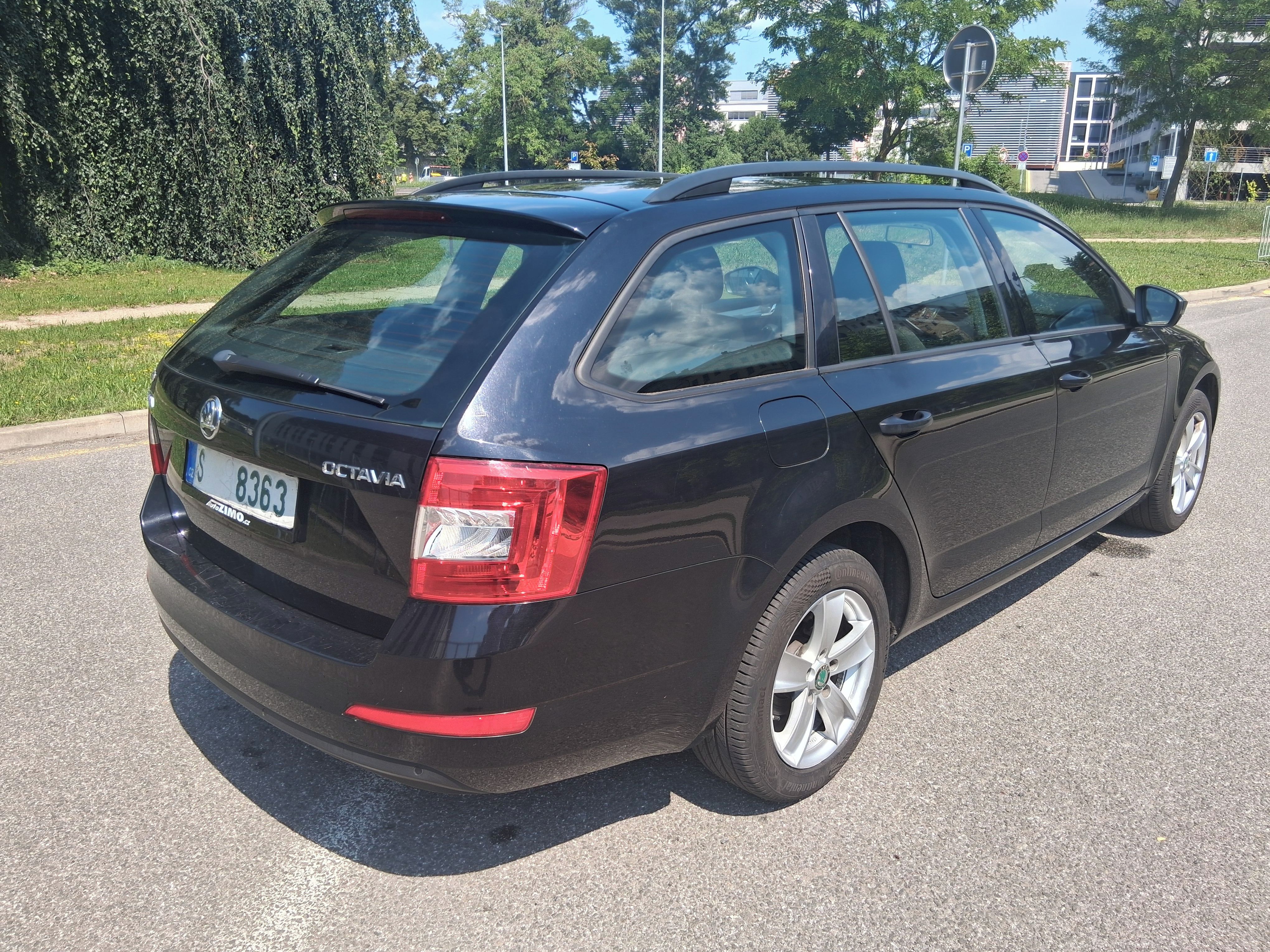 Škoda Octavia, 1.4 TSI,103KW-ŘEMEN-ALU,KLIMA - fotka 6