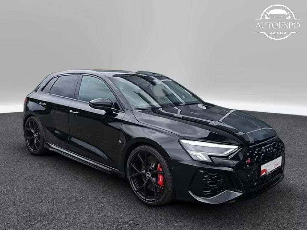 Audi RS3, RS 3 Sportback 2.5 TFSI - fotka 2