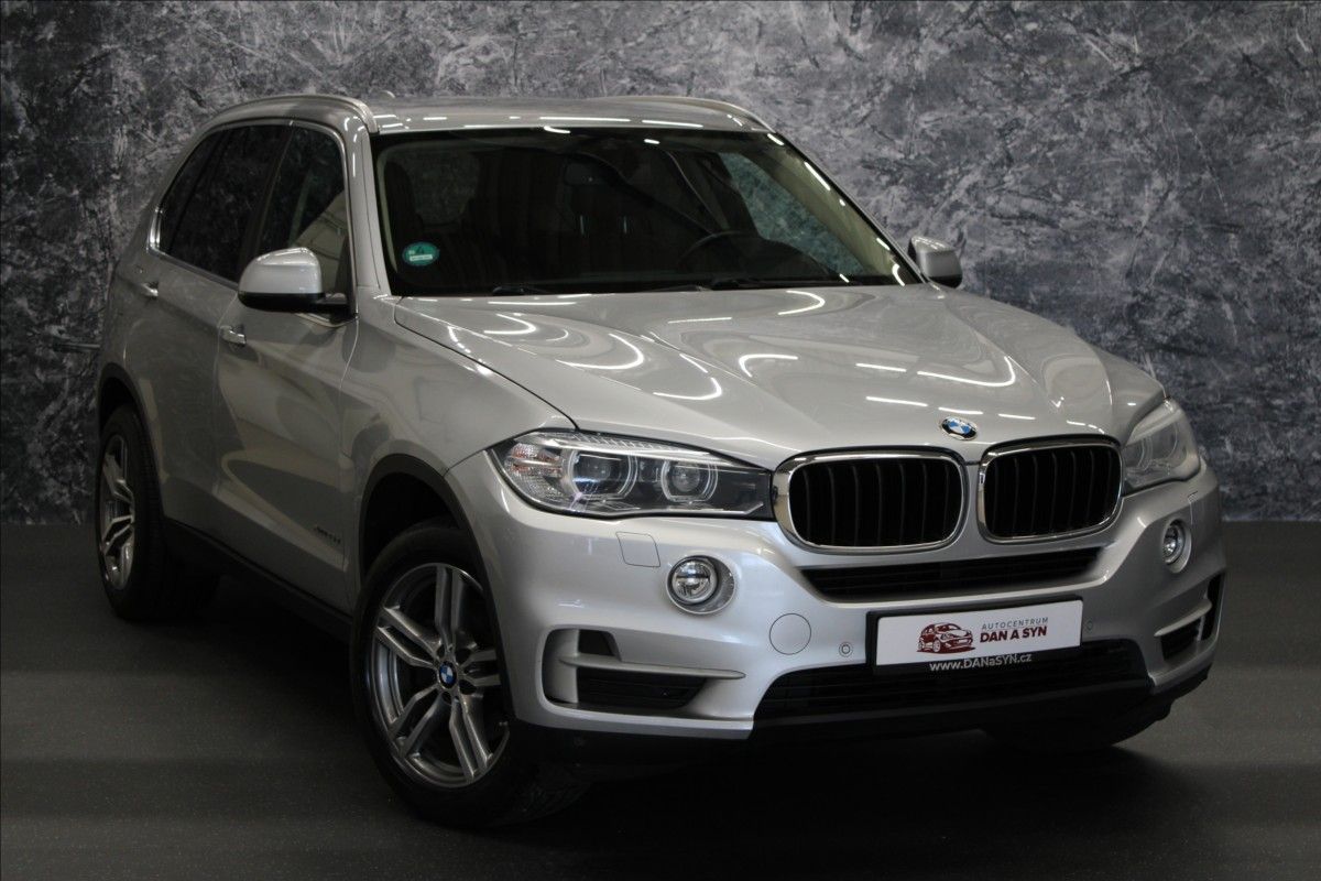 BMW X5, 2,0 xDrive25d Steptronic 7míst - fotka 2