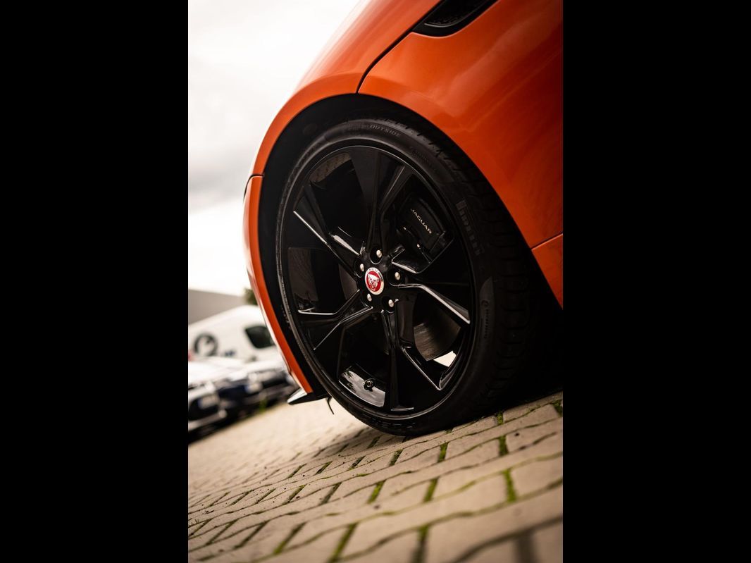 Jaguar F-Type, R-DYNAMIC 5.0 V8 AWD AUT. DPH - fotka 4