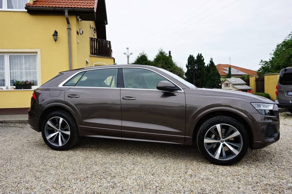 Audi Q8, S-LINE 3,0 TDI 50 210 kW - fotka 3
