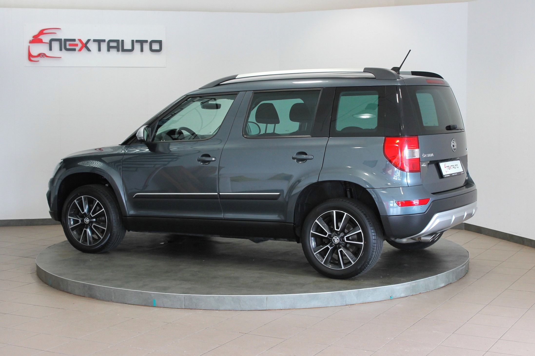 Škoda Yeti, 2.0 TDI 110kW 4x4 ADVENTURE - fotka 3
