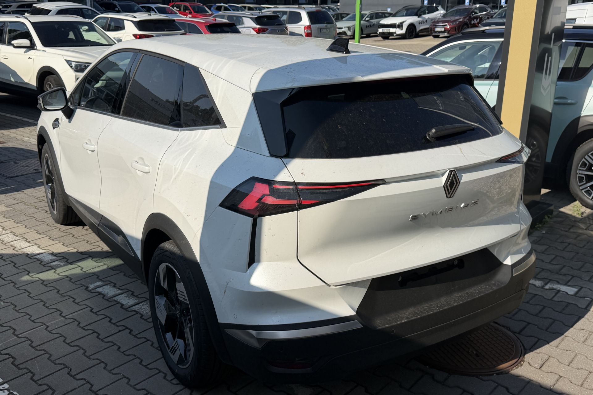 Renault Symbioz, Techno mild hybrid 140 EDC - fotka 6
