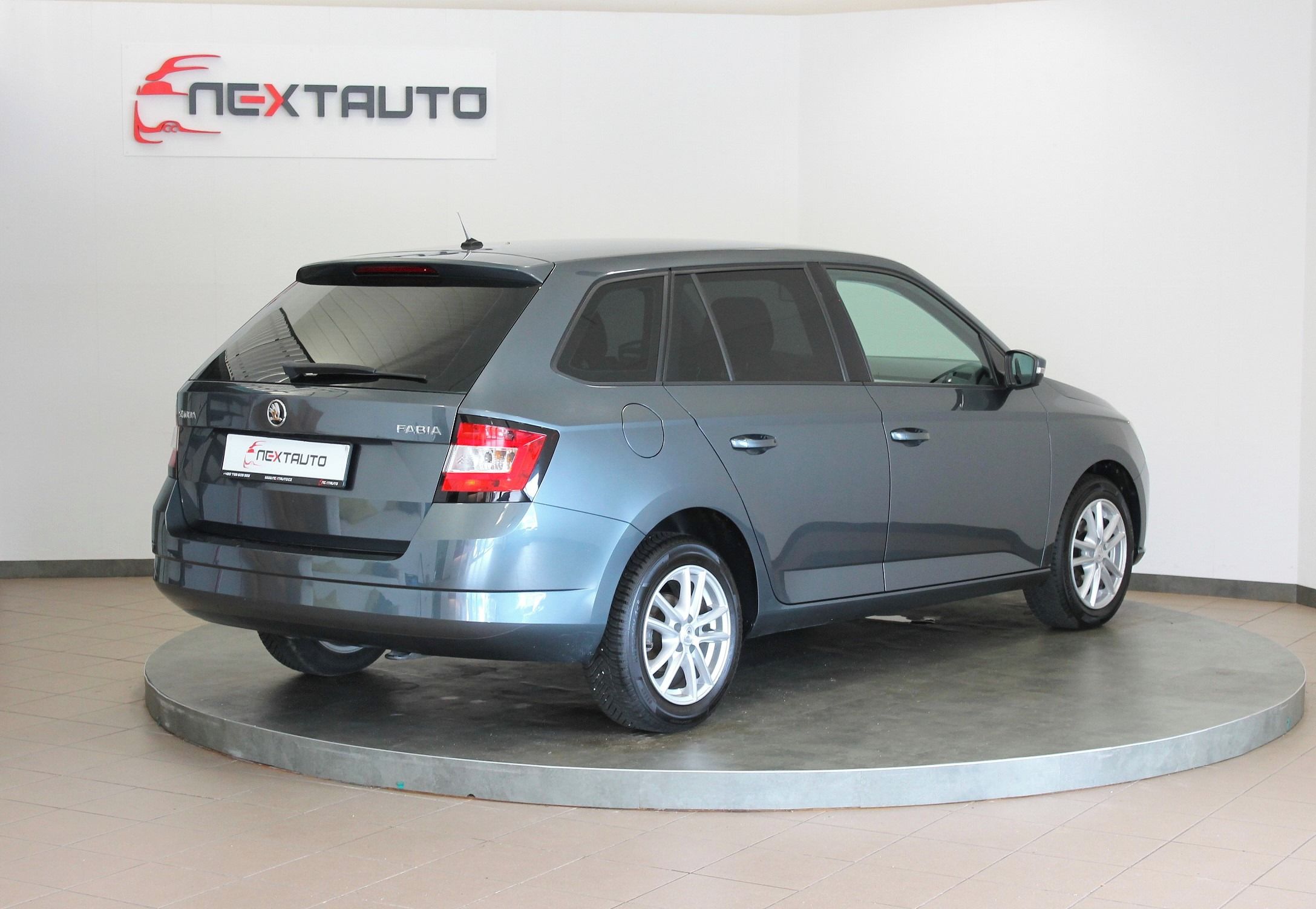Škoda Fabia, 1.2 TSI 66kW AMBITION - fotka 5