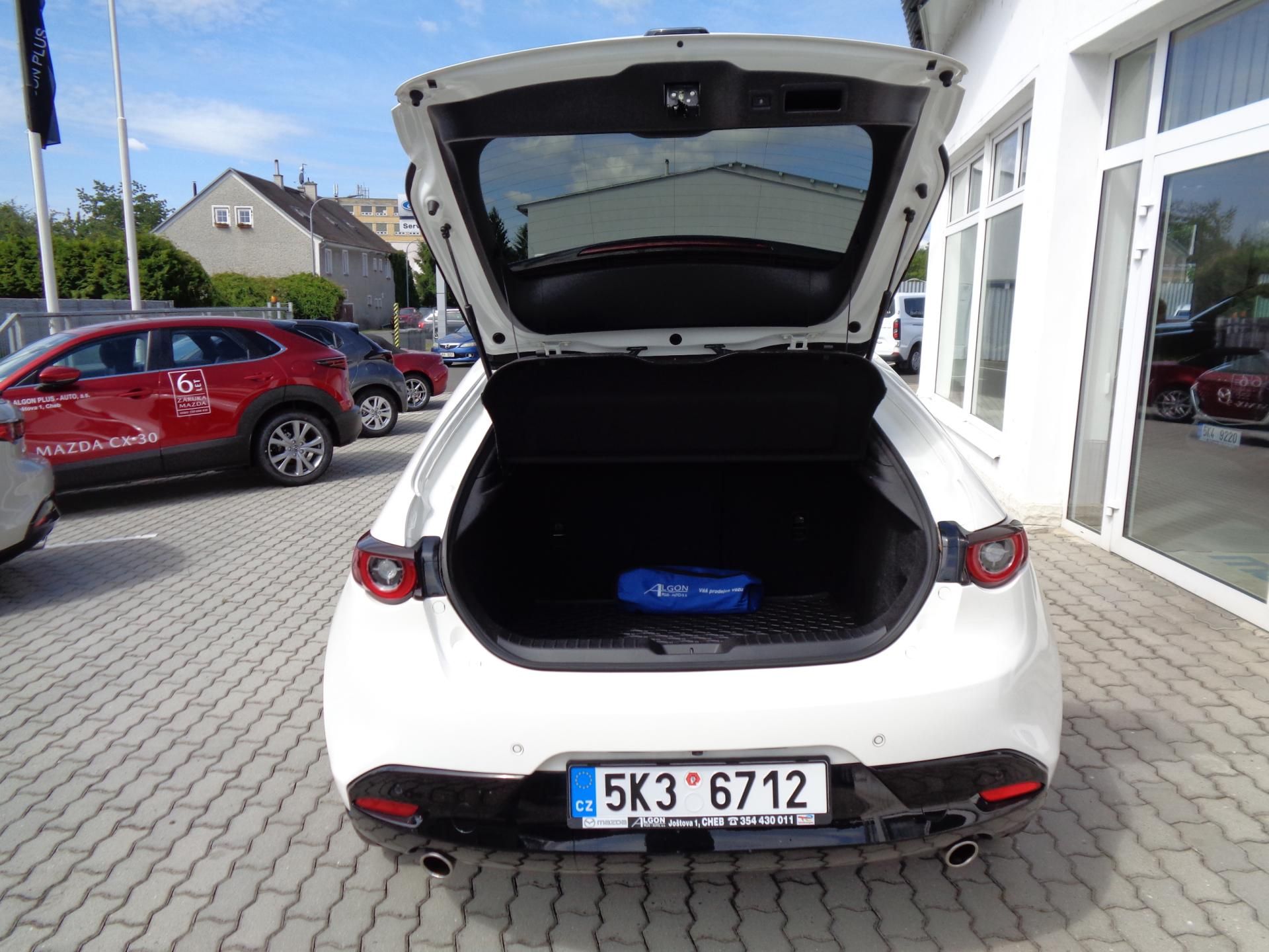 Mazda 3, 122PS,AT,Exc-line,p.Style,z.pn - fotka 6