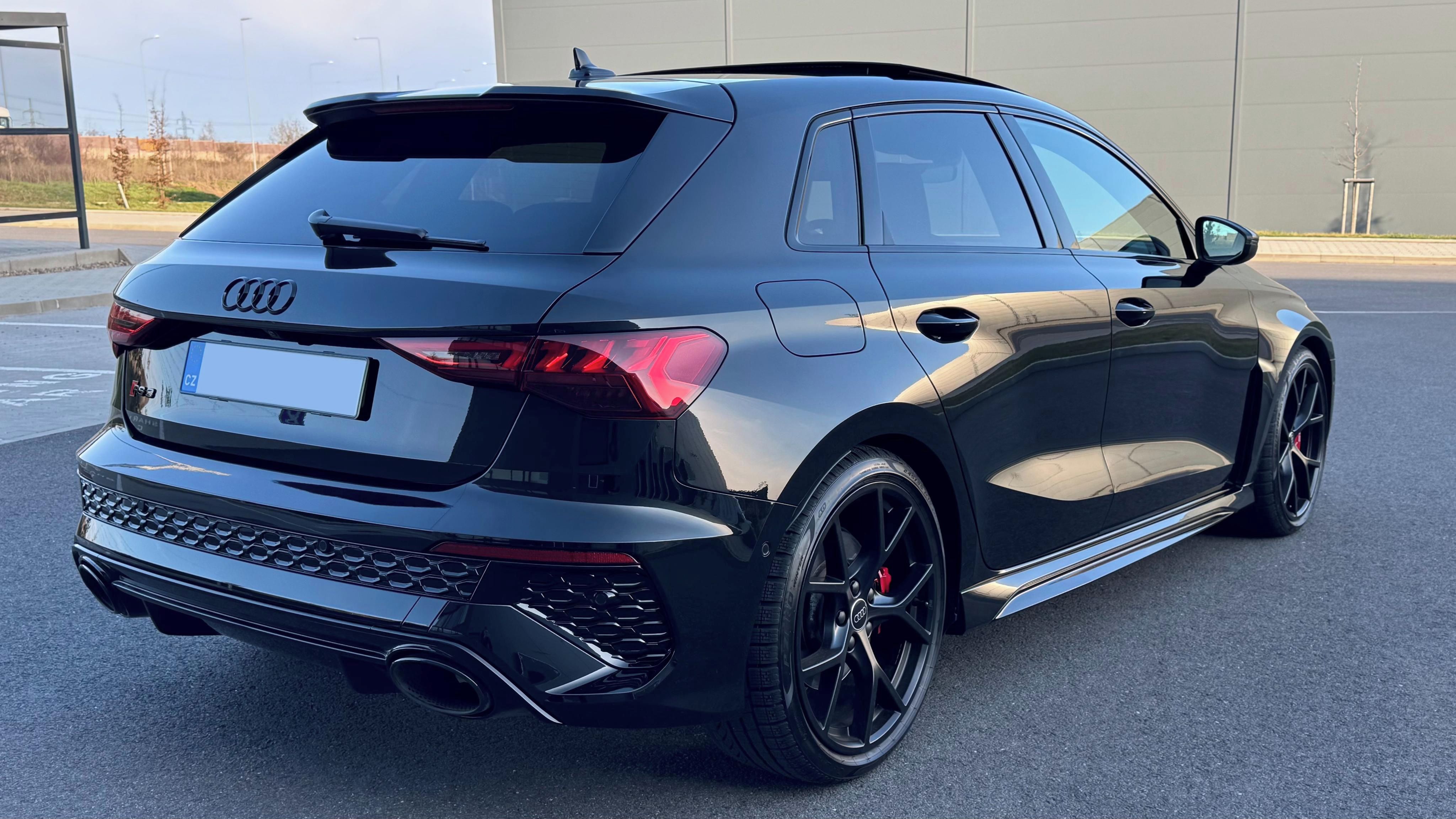 Audi RS3, Audi RS3 Hatchback - fotka 4