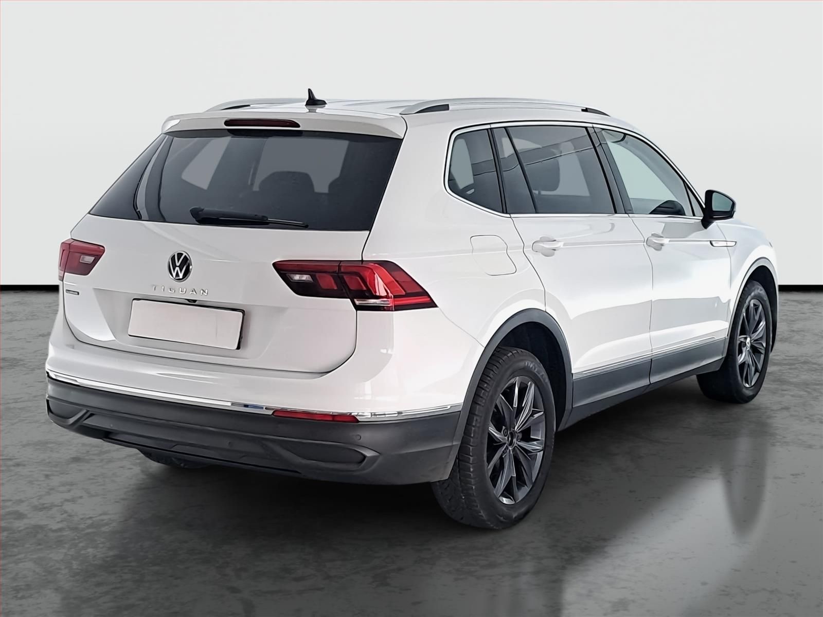 Volkswagen Tiguan Allspace, 1.5 TSI, Life, ČR,1.maj - fotka 5