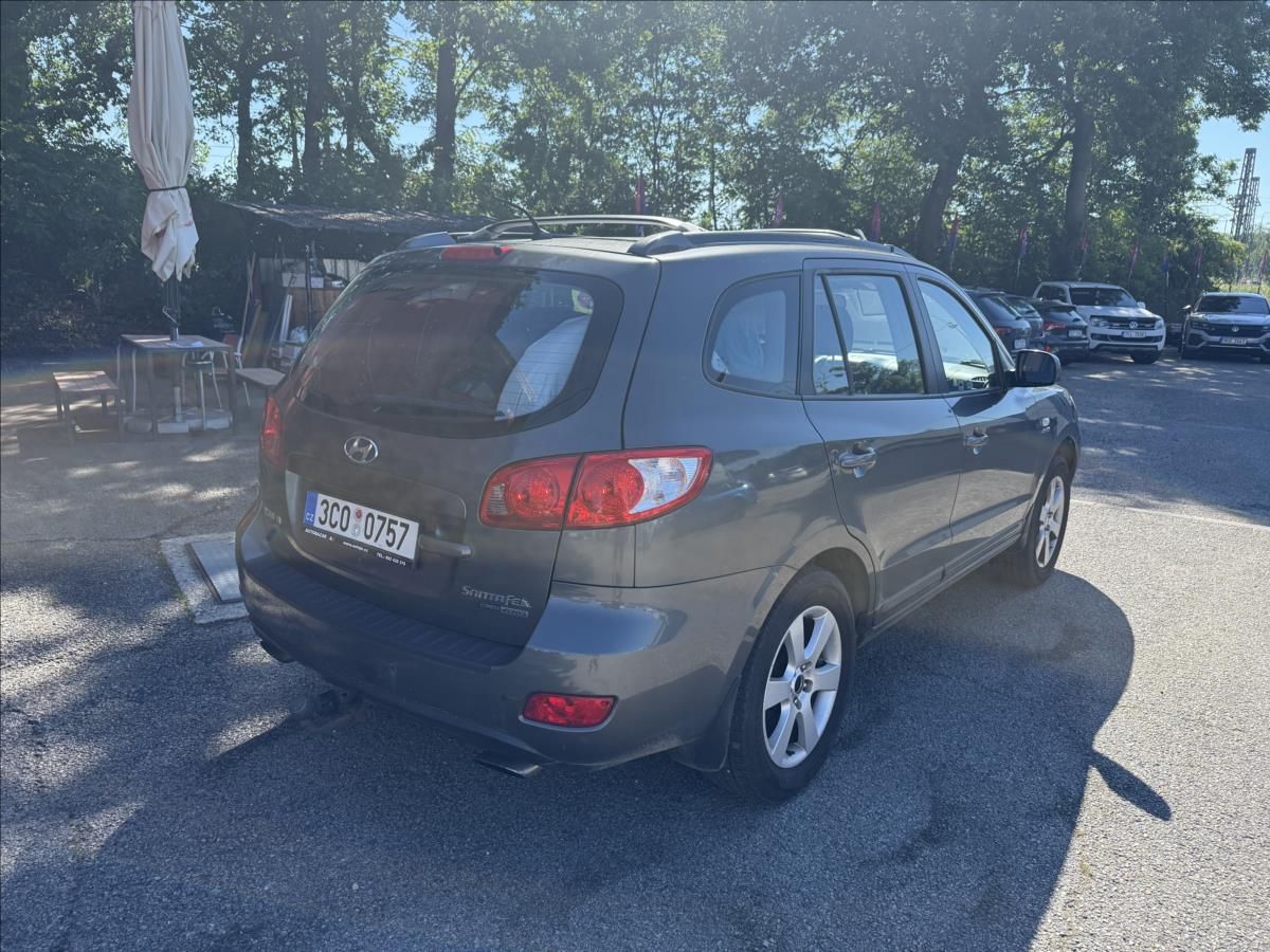 Hyundai Santa Fe, 2,2 CRDi - fotka 4