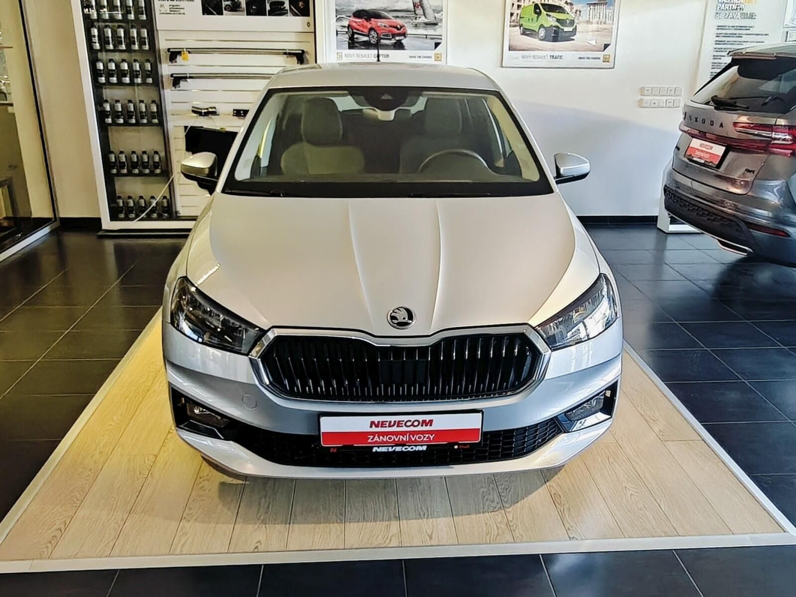 Škoda Fabia, 1,0 TSI 85 kW Top Selection - fotka 3