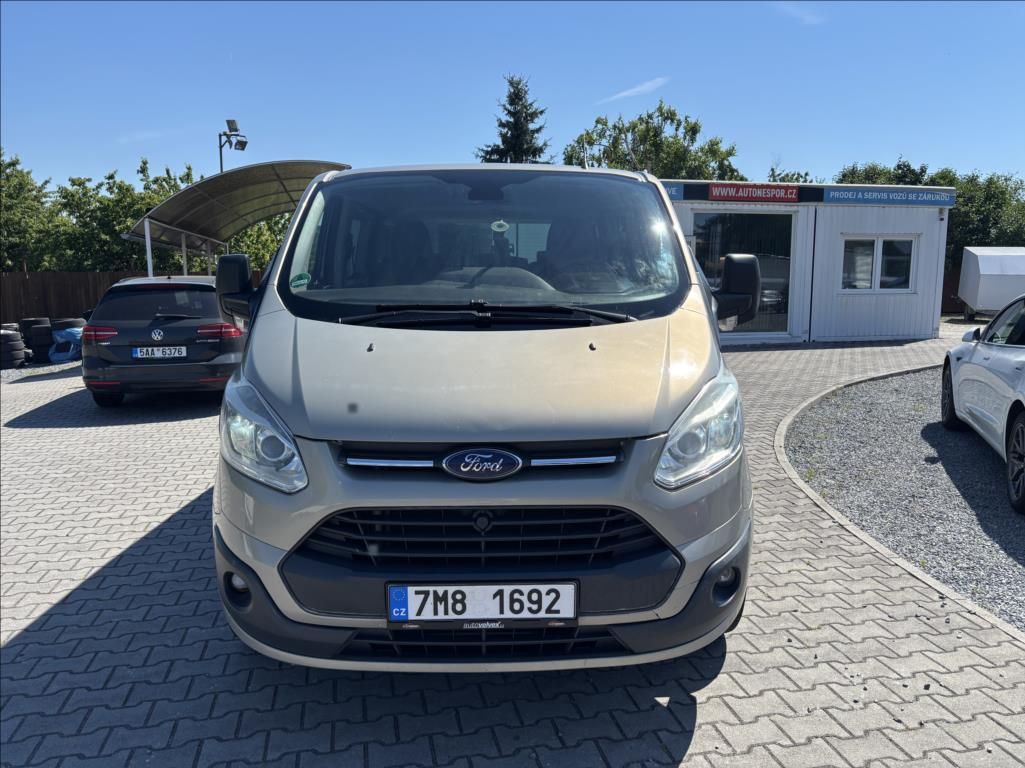 Ford Tourneo Custom, 2,2 8-míst,ČR,GO - fotka 2