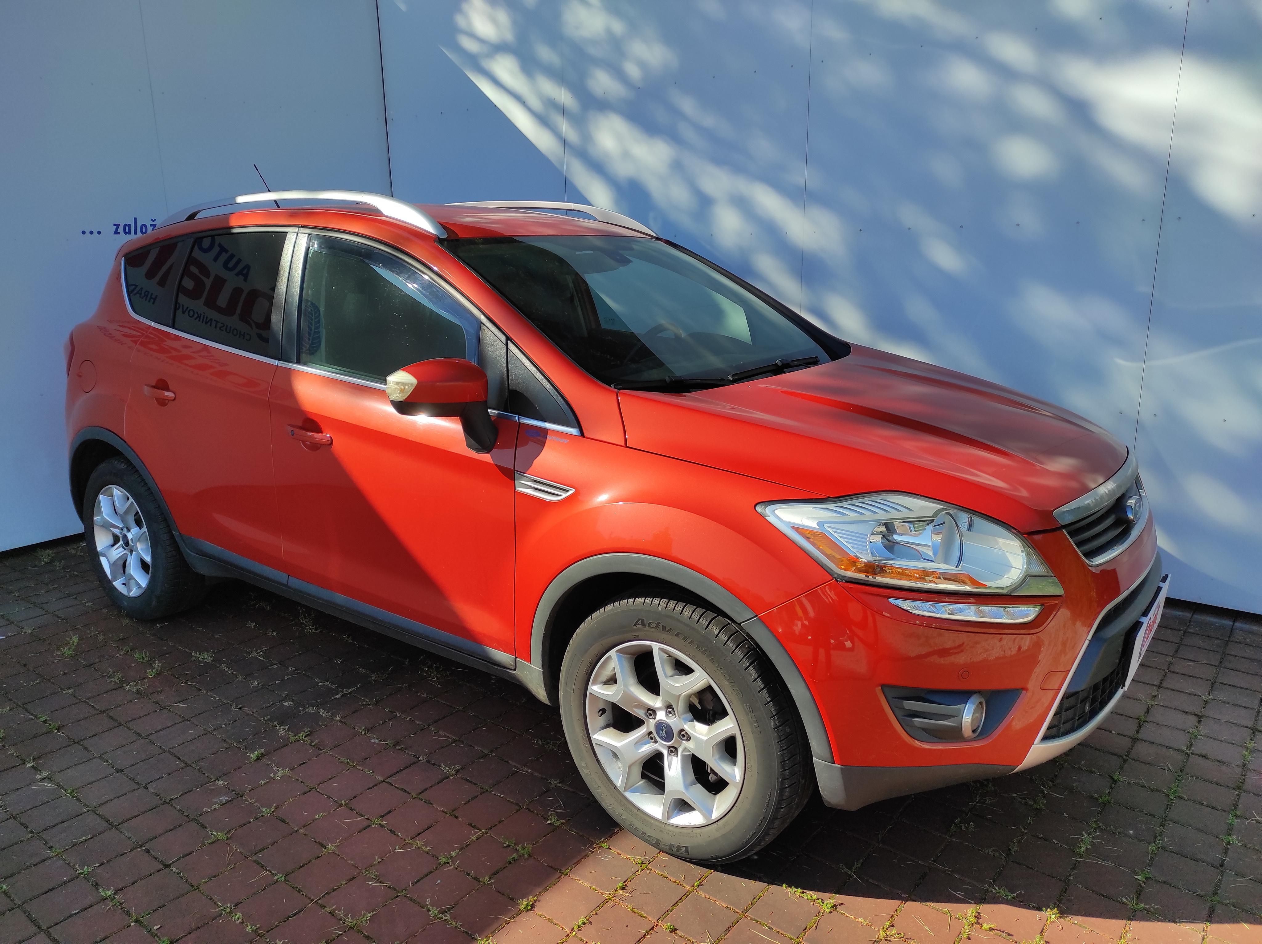 Ford Kuga, 2.0 TDCi 4x4 AUTOMAT - fotka 5