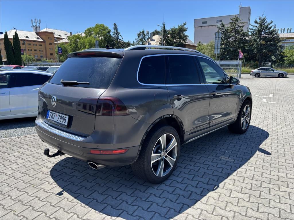 Volkswagen Touareg, 4,1 TDi V8,250kw - fotka 4