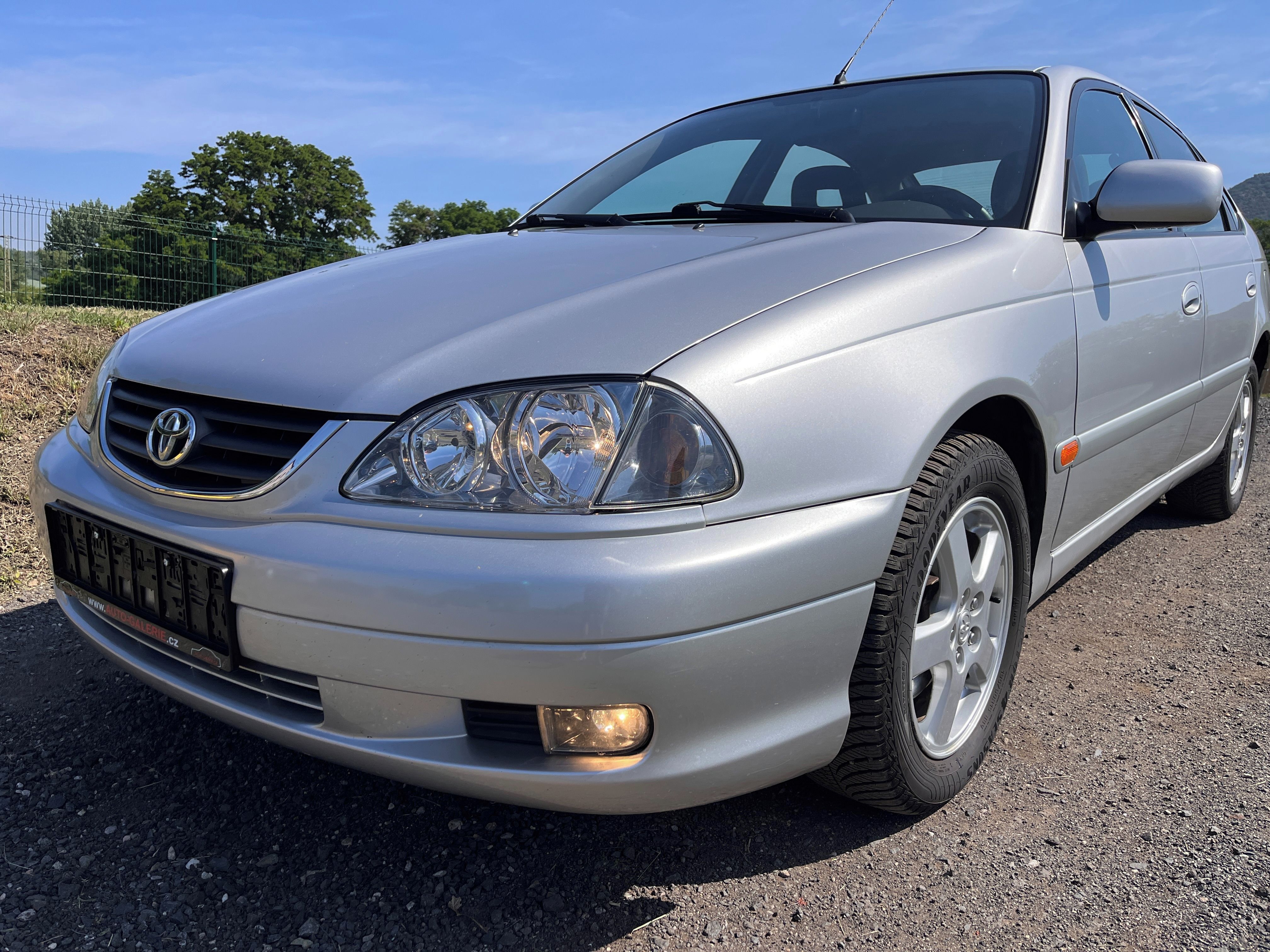 Toyota Avensis, 1.8i,KLIMA,EXTRA STAV! - fotka 2