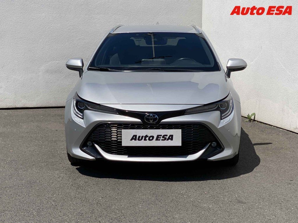 Toyota Corolla, 1.2 T,ČR,Comfort,kamera - fotka 2