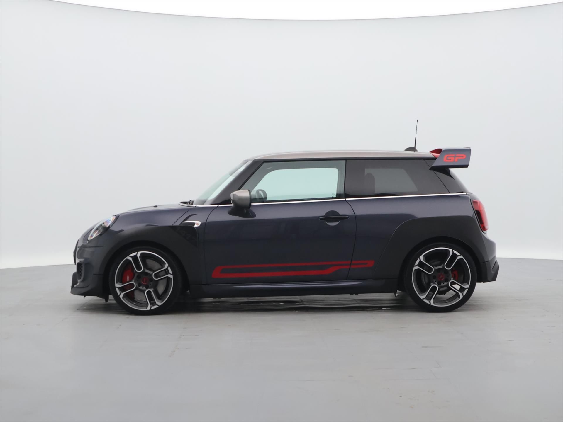 Mini Cooper, 2,0 225kW JCW GP1417 CZ DPH - fotka 4