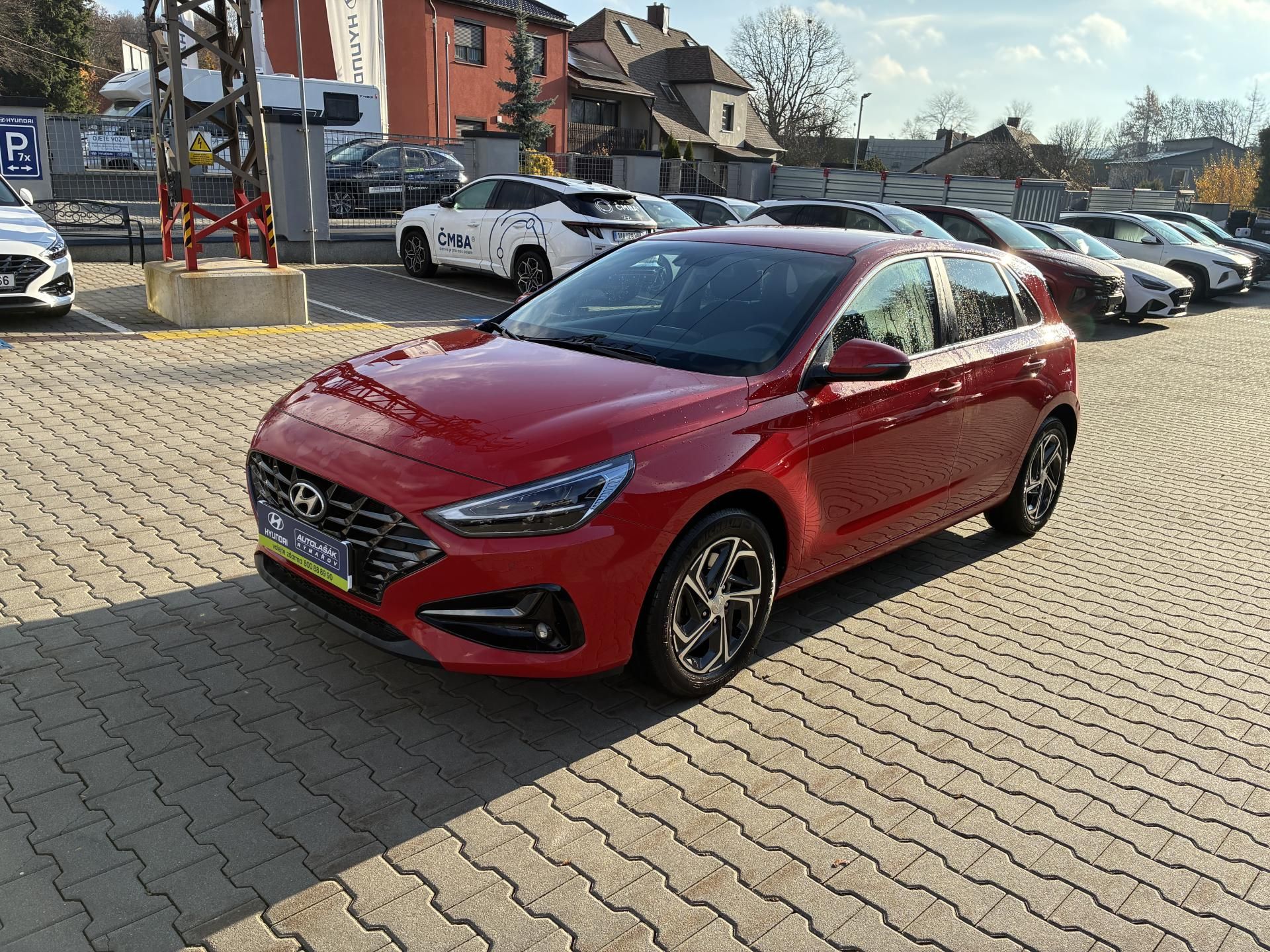 Hyundai i30, HB 1.5DPI 81kW SMART 1MAJ ČR - fotka 3
