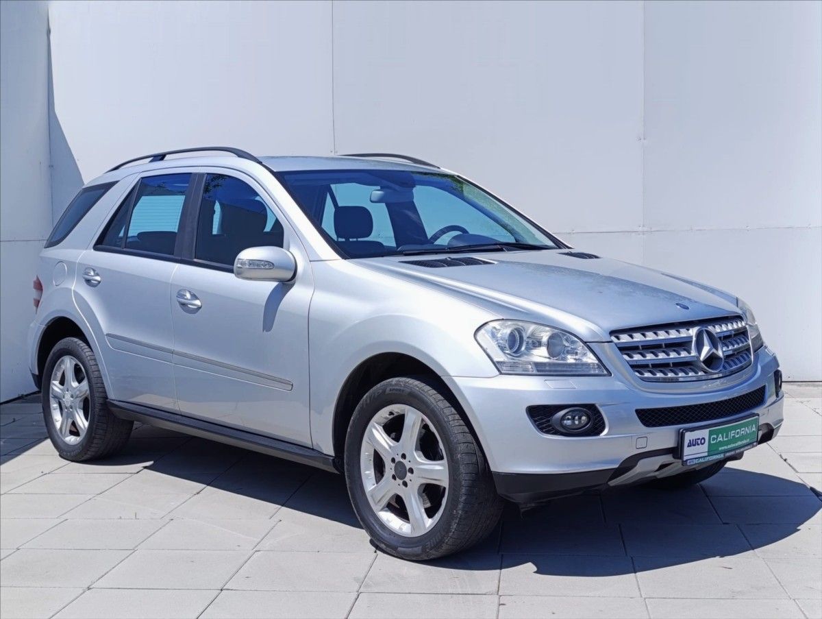 Mercedes-Benz Třídy M, 3,0 320 CDi 4Matic,Navi,Xenony - fotka 5