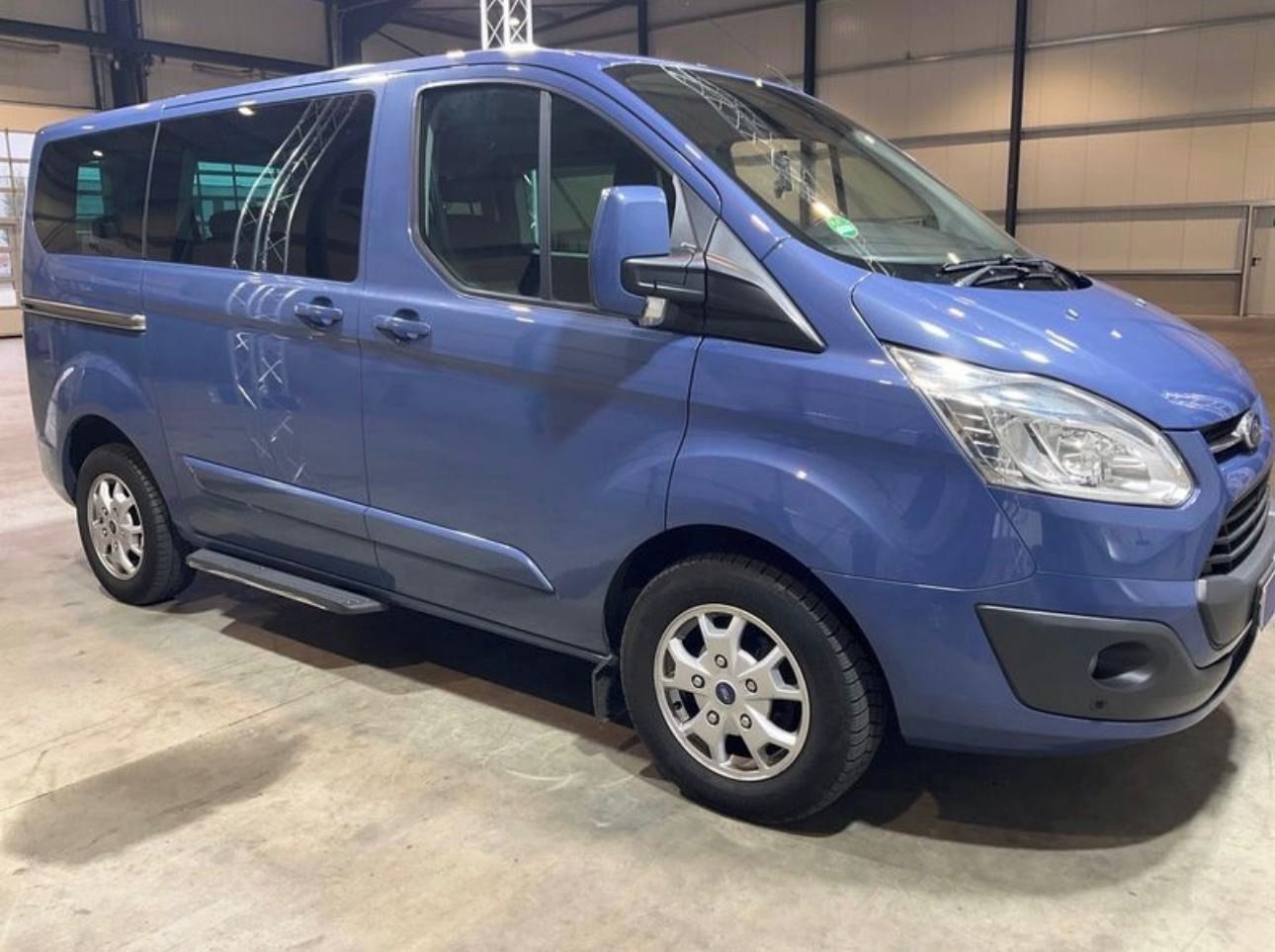 Ford Tourneo Custom - fotka 5