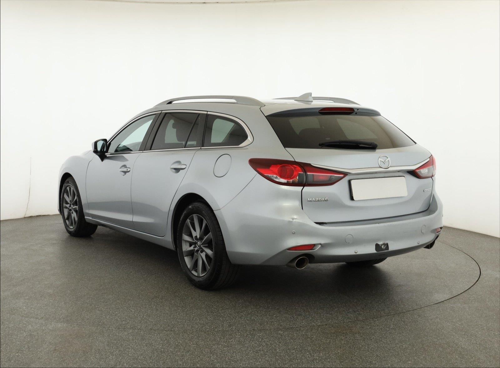 Mazda 6, 2.0 Skyactiv-G, Navi - fotka 4