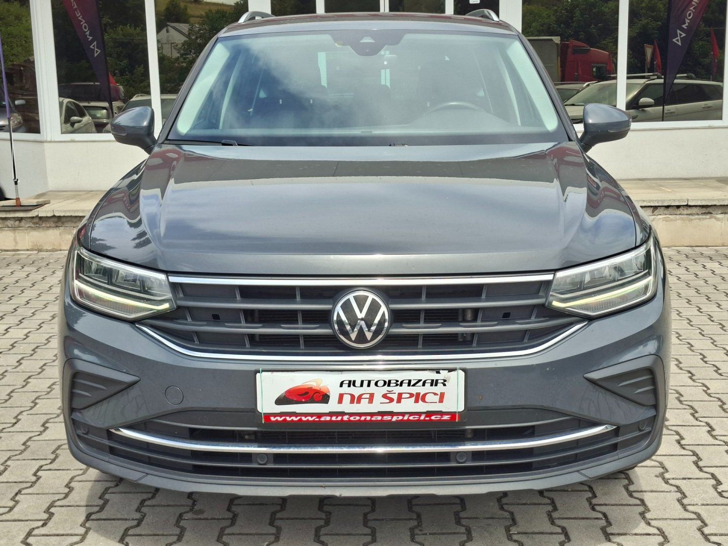 Volkswagen Tiguan, 2.0TDI 110kW DSG LIFE - fotka 3