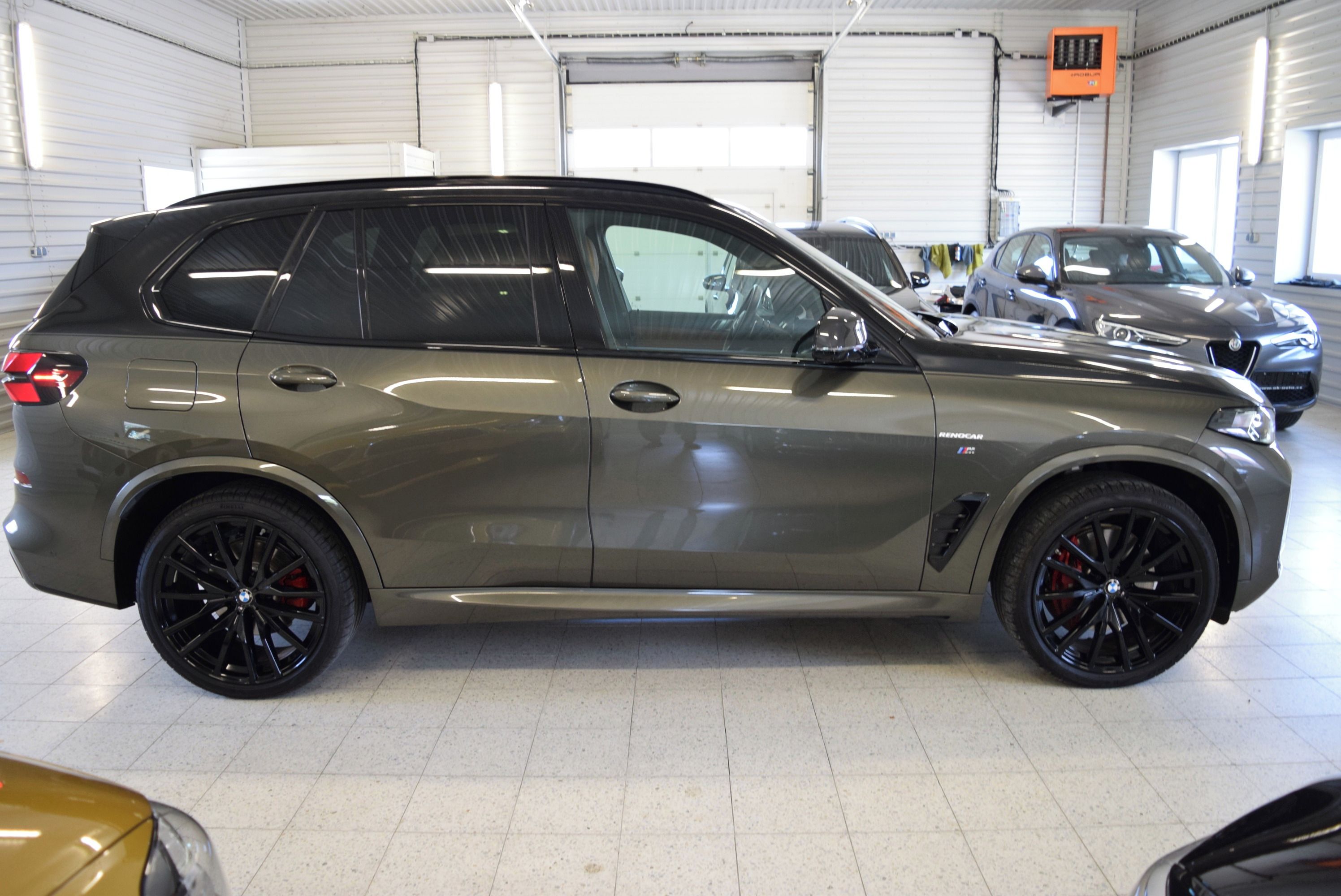 BMW X5, xDRIVE M SPORTONÍ PAKET TZ CZ - fotka 6